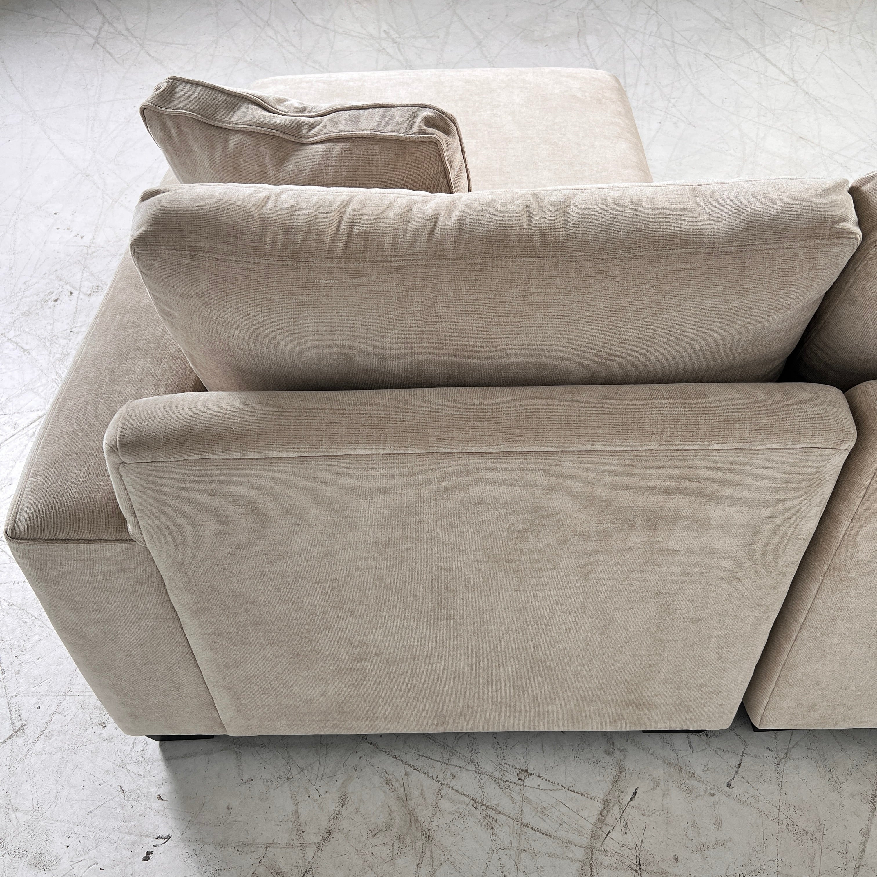 Brand new stylus Cannon sectional. L shaped sofa couch