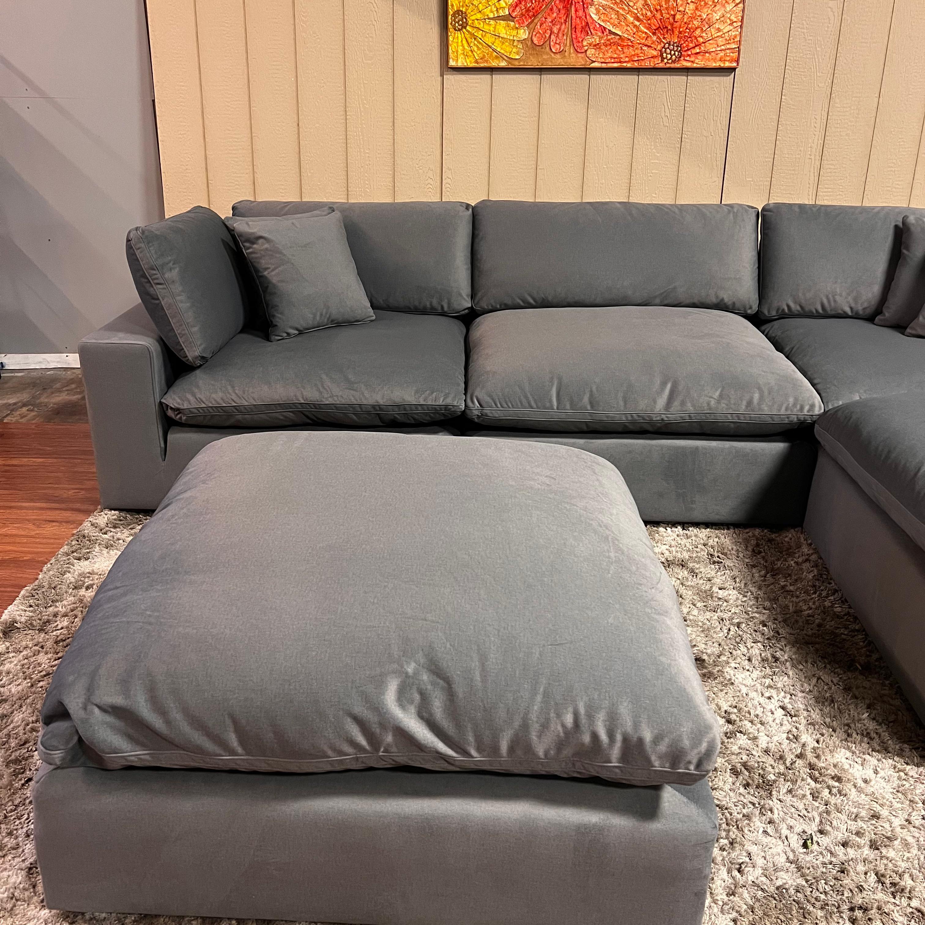 Bnib CasaBella Haylee cloud sectional. Modular L shaped sofa couch