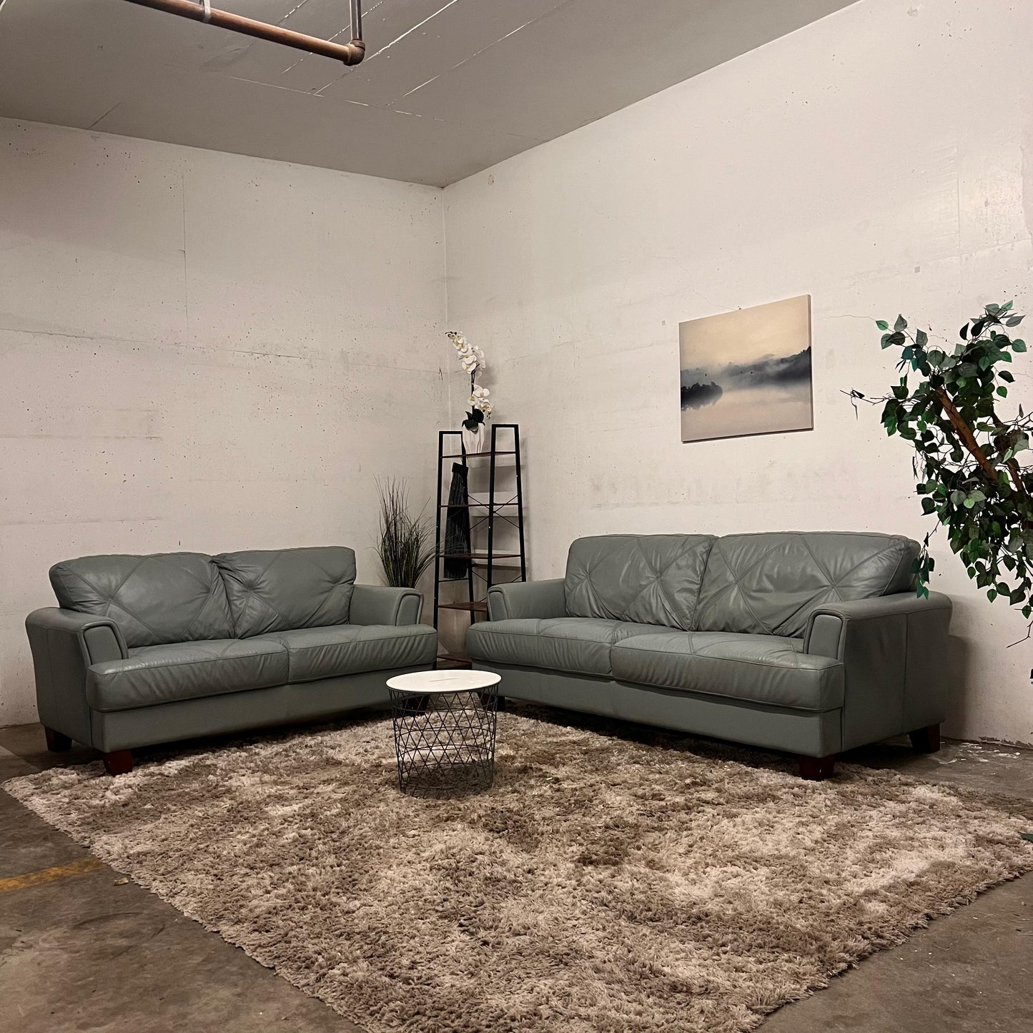 Chateau D'ax leather Sofa and loveseat set.