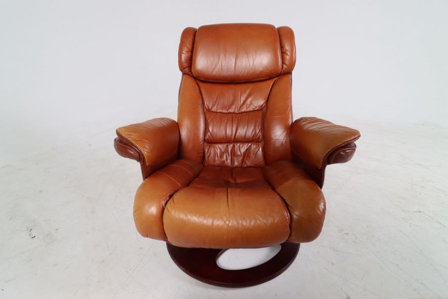 Lane furniture reclining chair and ottoman.