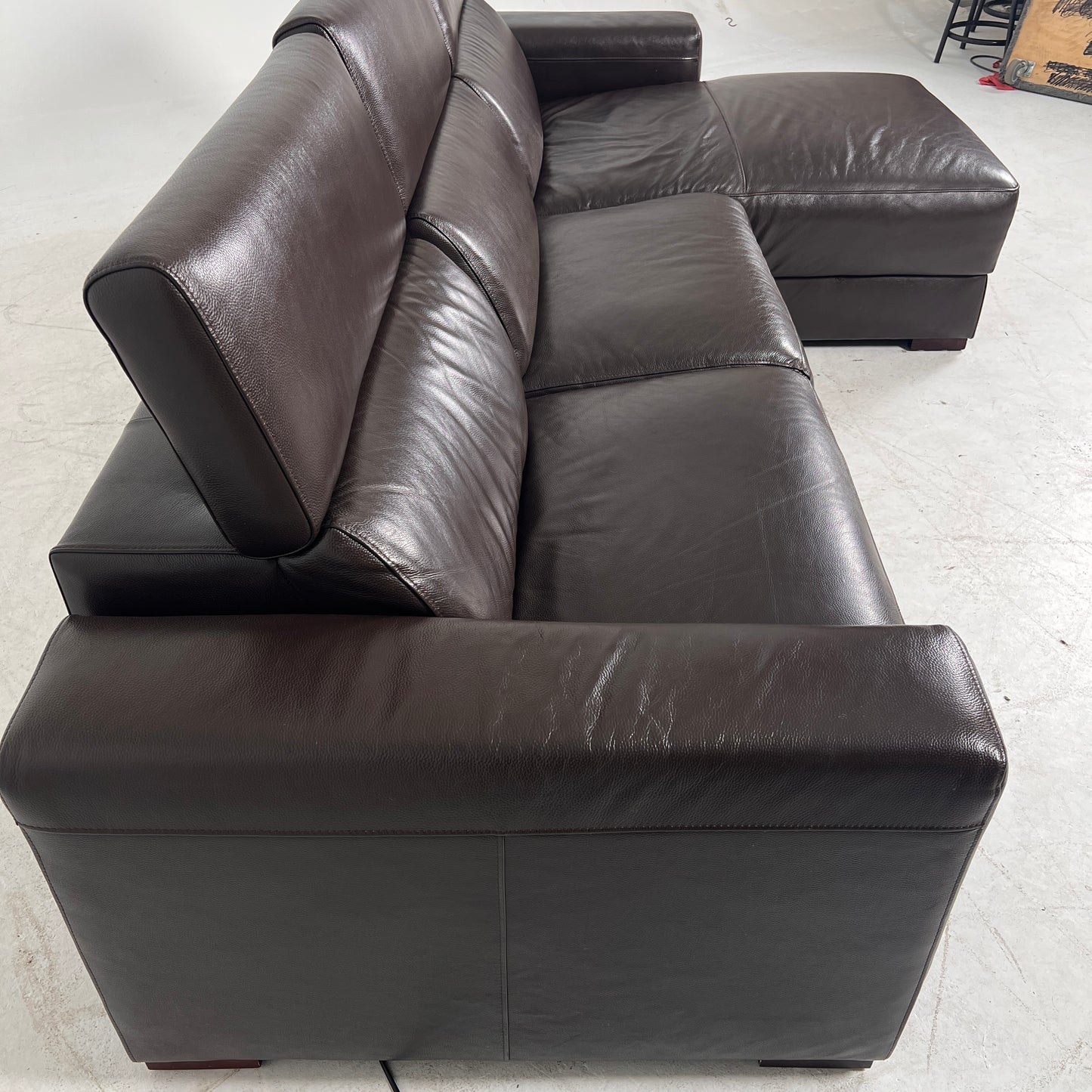 Natuzzi Editions Leather Recliner. reclining L shaped sofa couch. delivery available