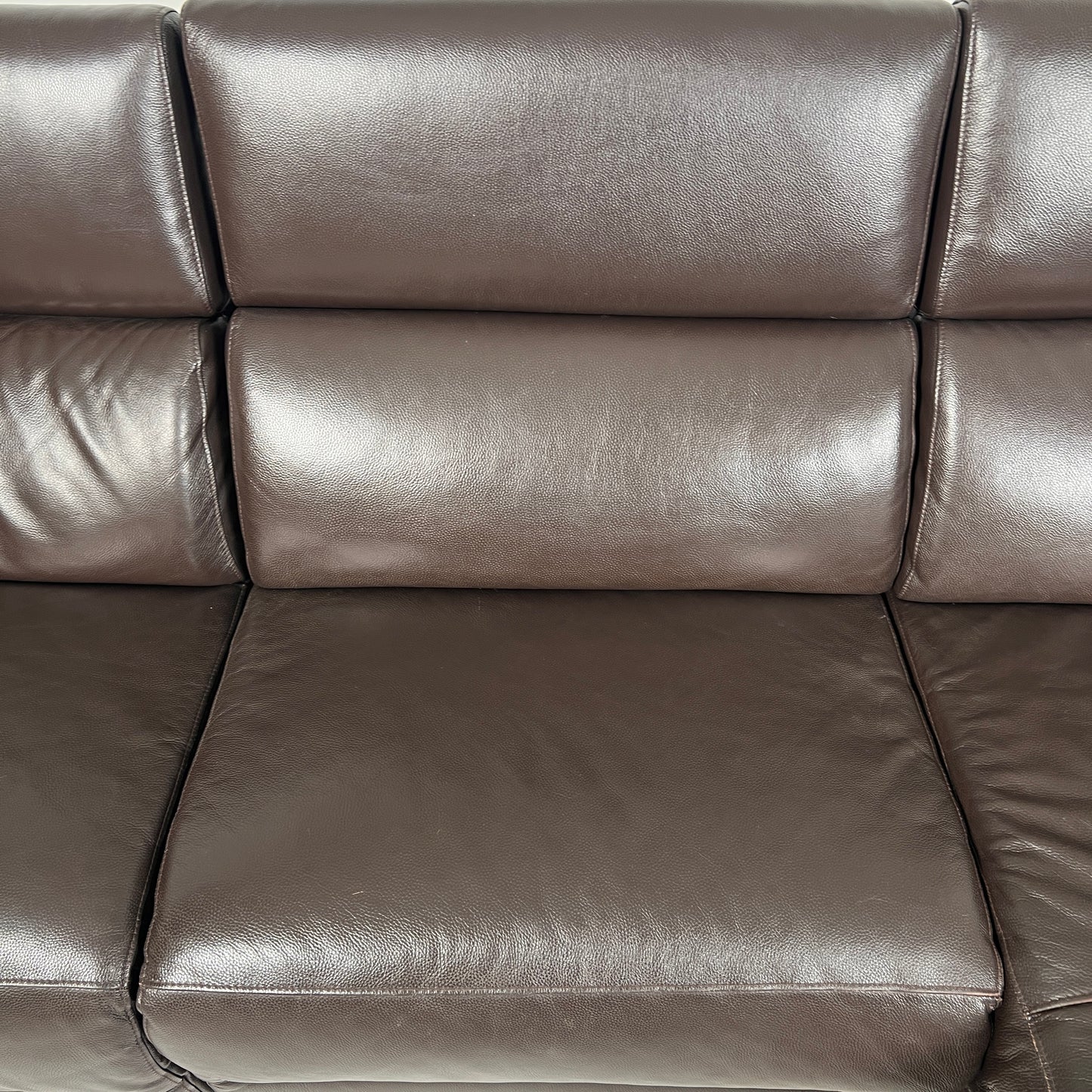 Natuzzi Editions Leather Recliner. reclining L shaped sofa couch. delivery available