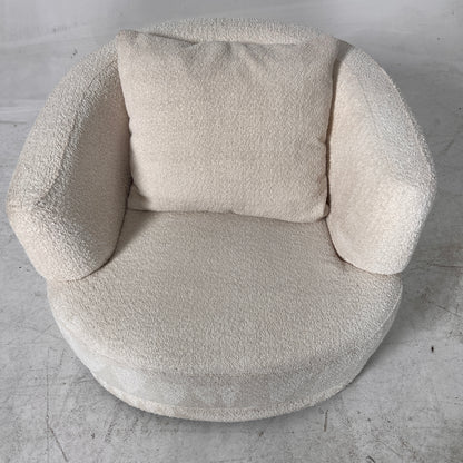 White Boucle Sofa set. 3+1 sofa and chair. delivery available