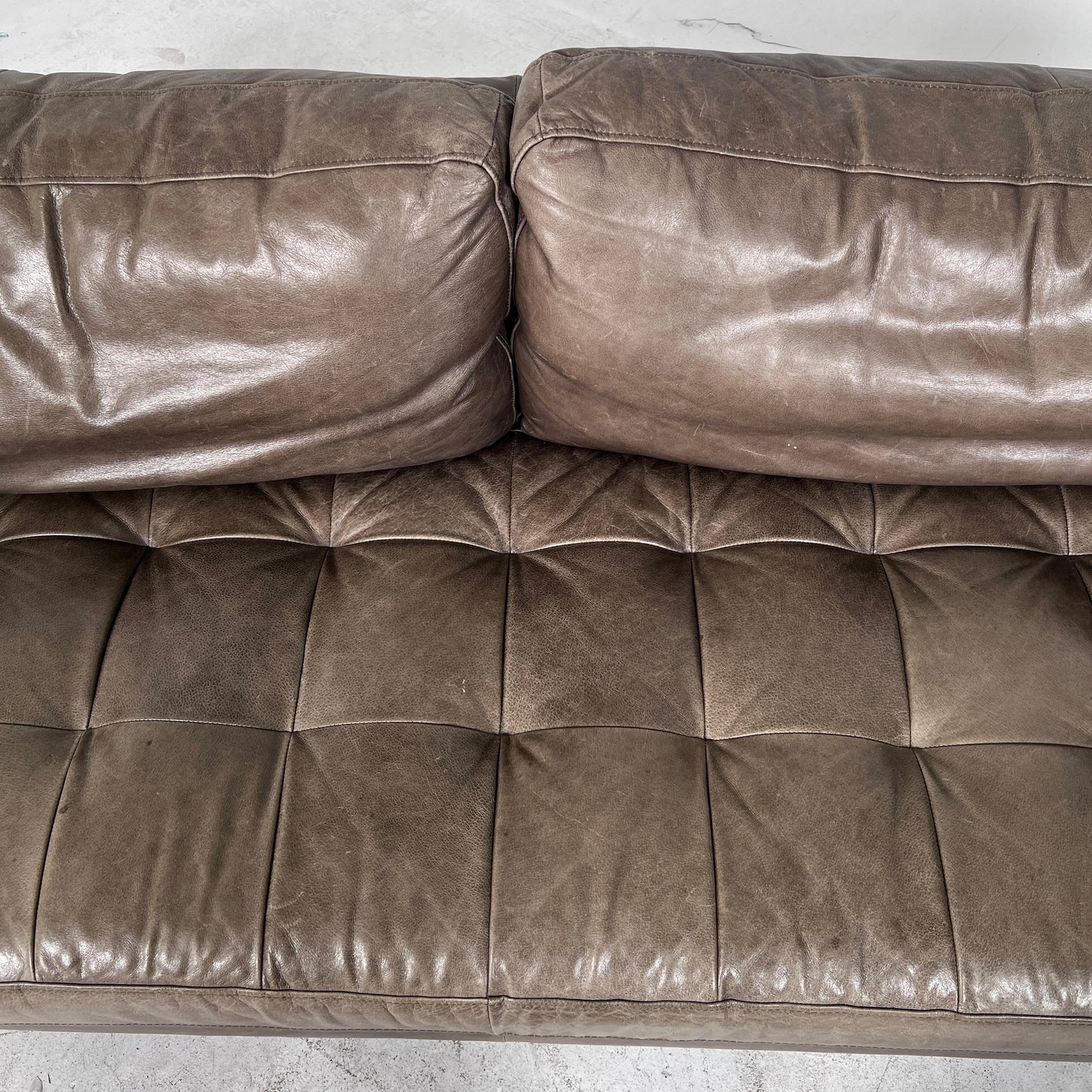 Mid century Modern Sofa. Structube Kinsey leather couch. delivery available