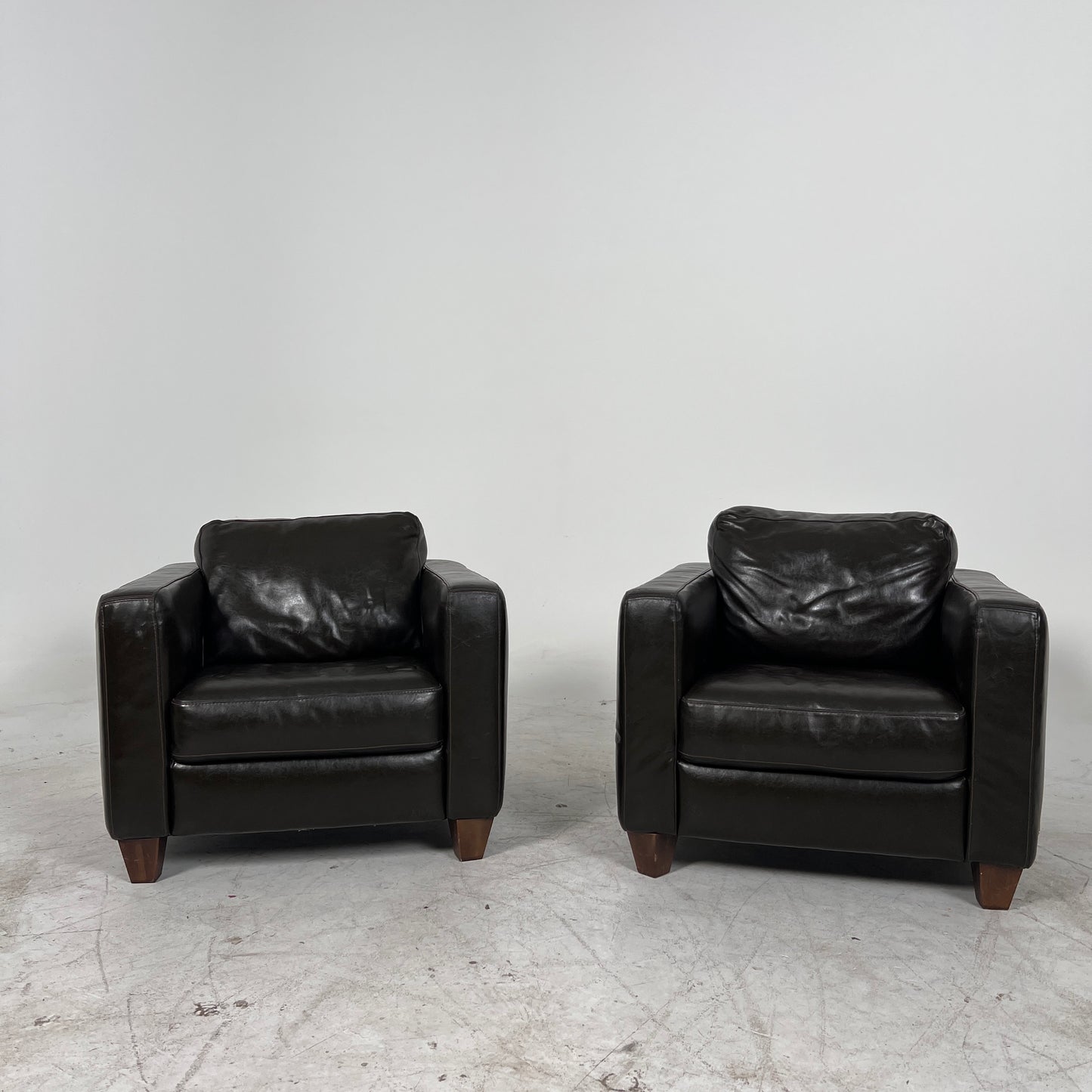 Italsofa Natuzzi matching armchairs. Leather Chairs. Delivery available