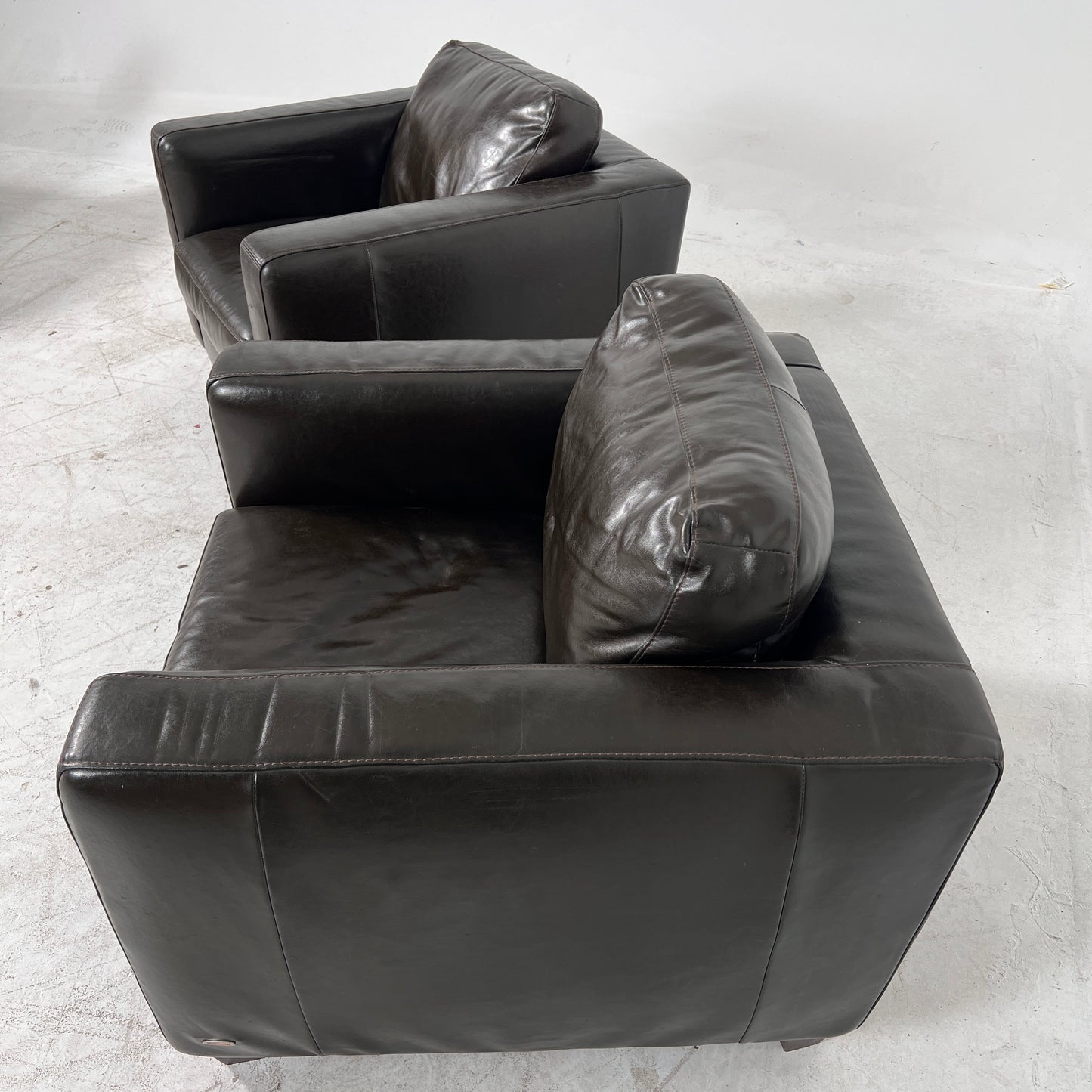 Italsofa Natuzzi matching armchairs. Leather Chairs. Delivery available