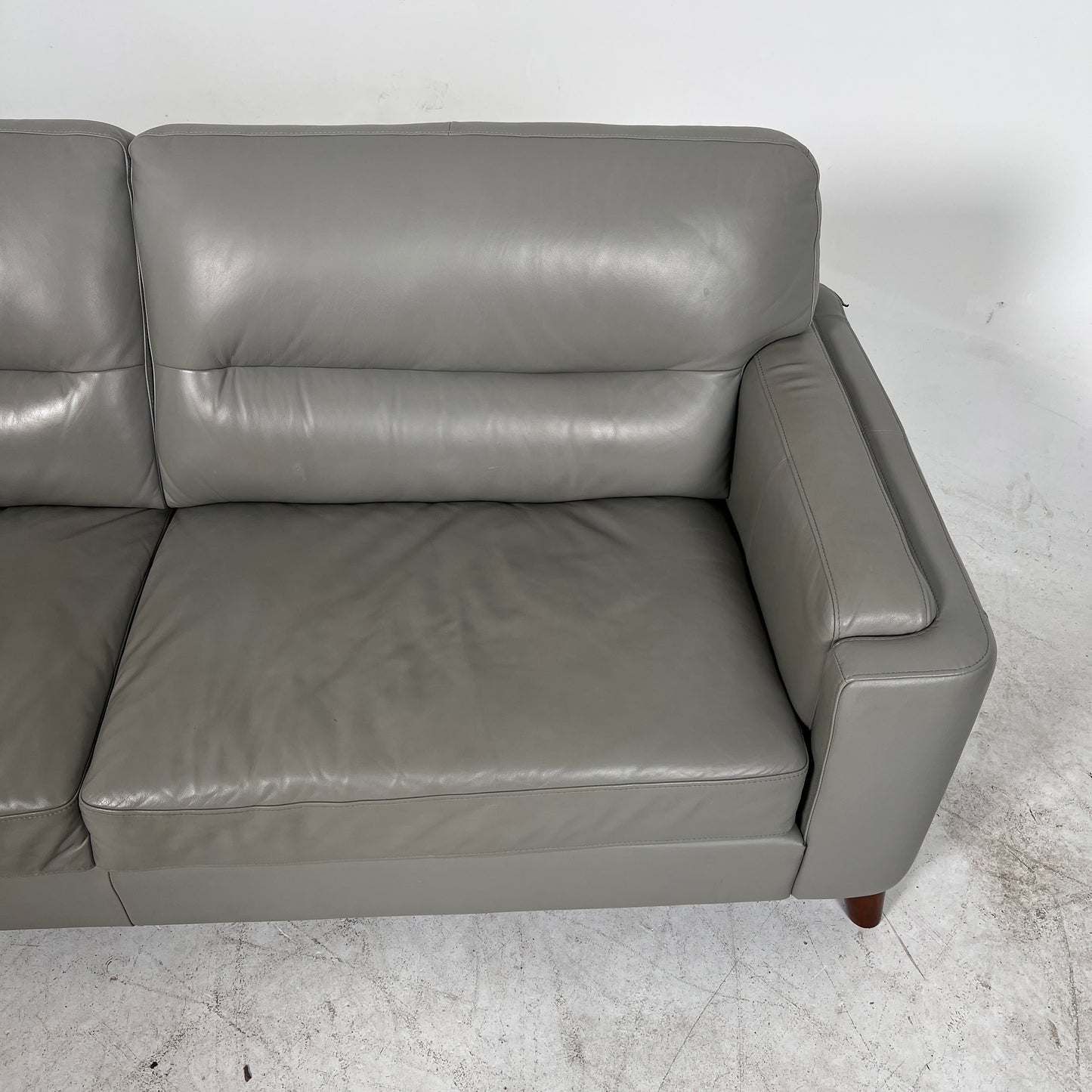 Amax 3 seater Leather sofa. top grain couch loveseat. delivery available