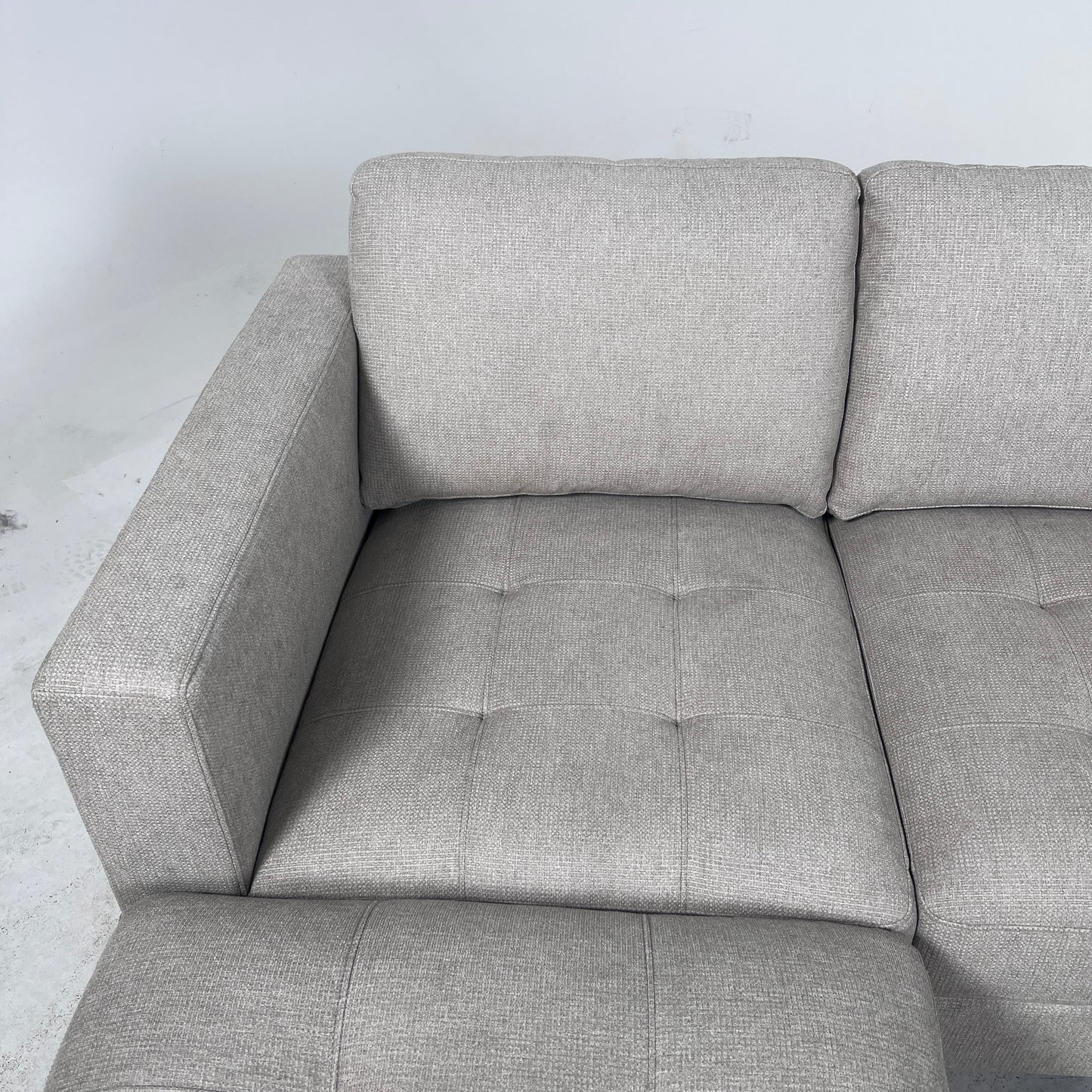 Thomasville 3 seater sofa + ottoman. Fabric couch. delivery available