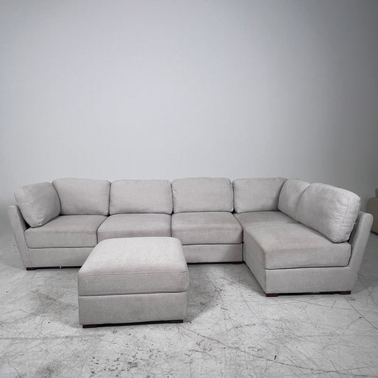 6 piece Thomasville modular sectional. Adjustable sofa couch. delivery avialable