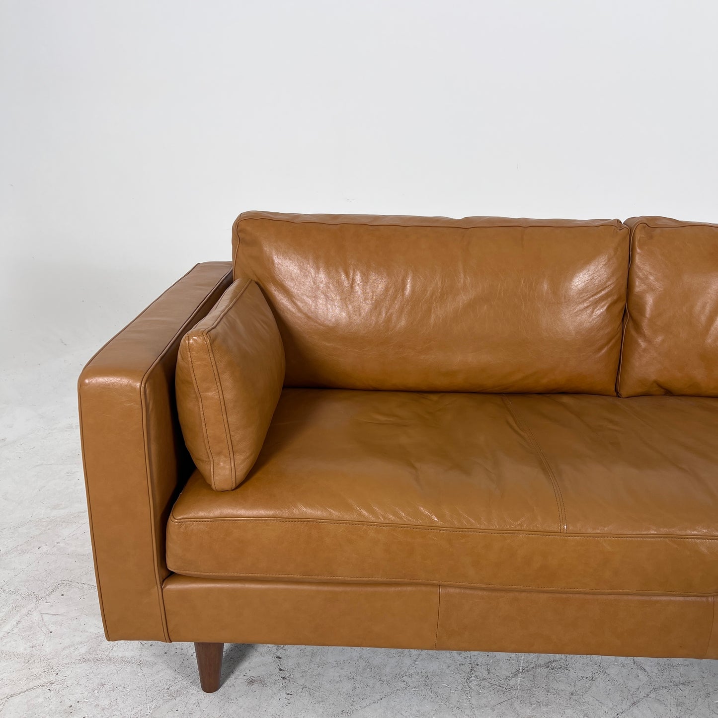 Mercana Elton . 3 seater real leather couch.
