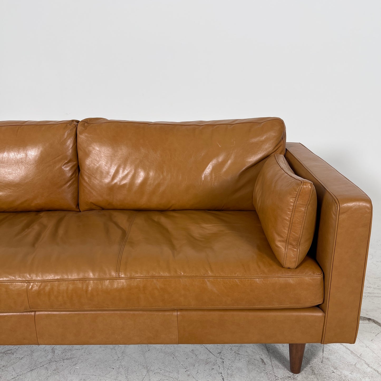 Mercana Elton . 3 seater real leather couch.