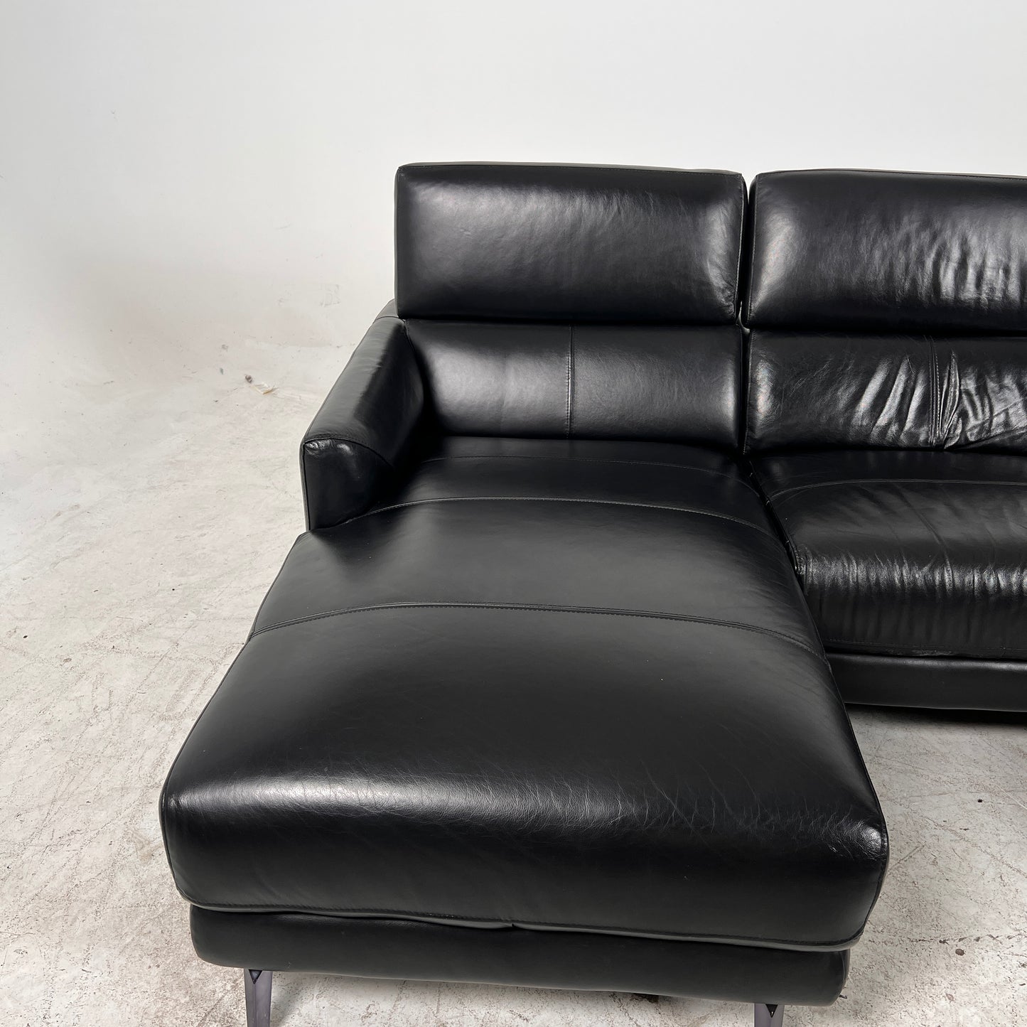 Leather Reclining sectional. Power reclining sofa couch. Delivery available