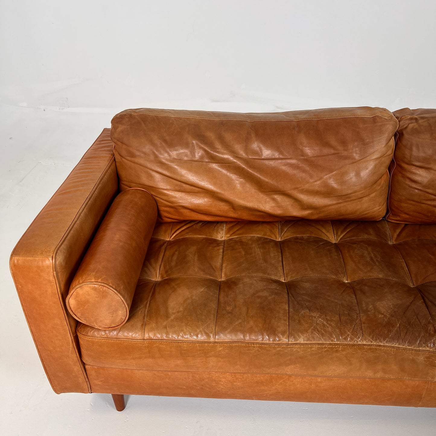 Structube Kinsey leather 3 seater sofa. MCM cognac couch. delivery available