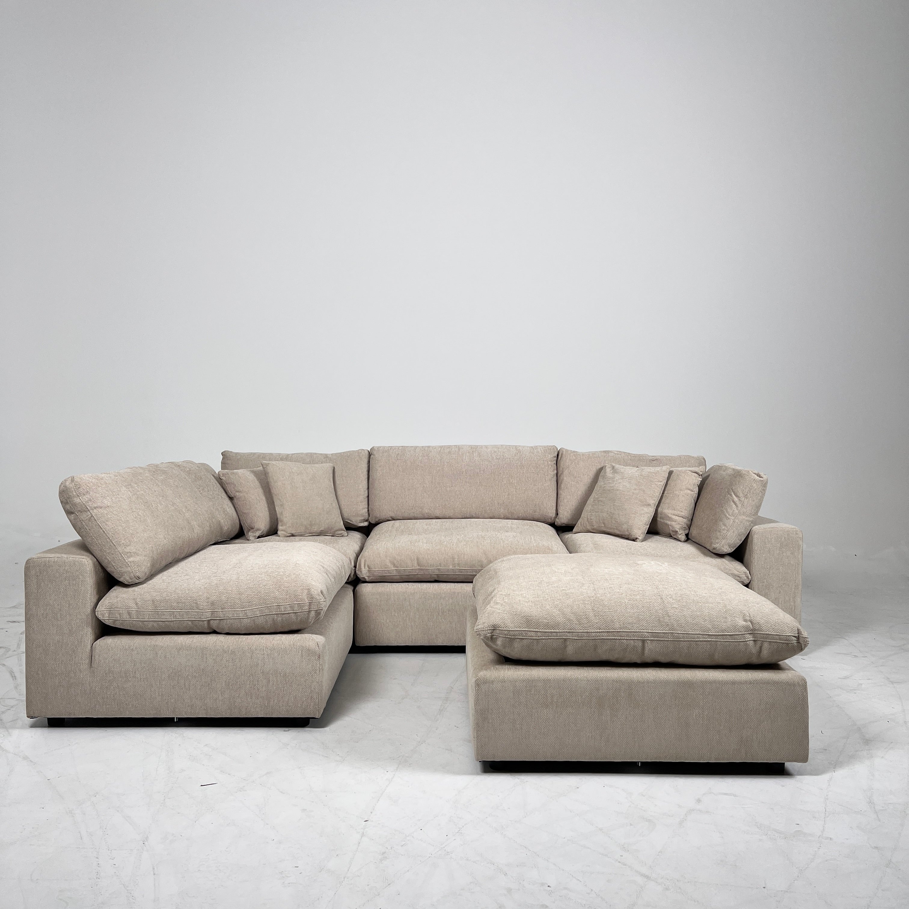 New CasaBella Cloud sectional. Linen modular L sofa couch. delivery available