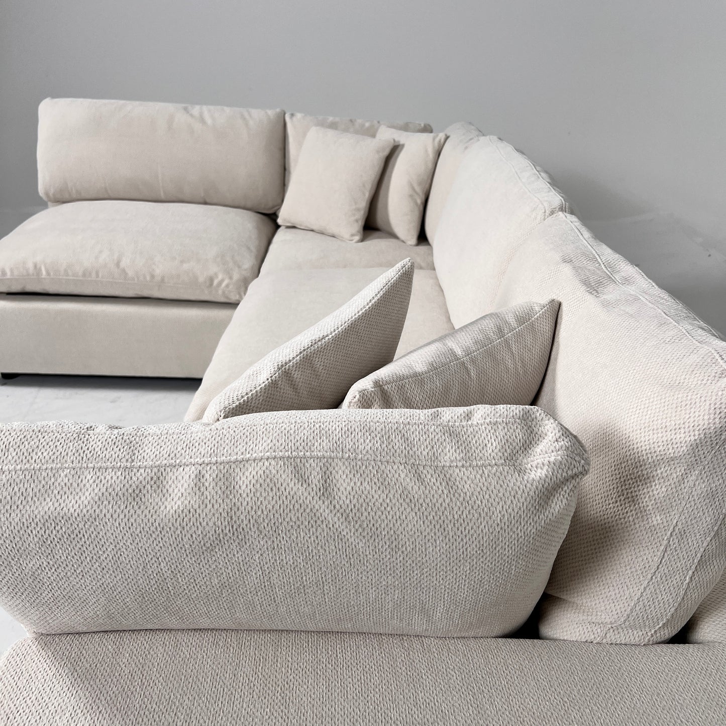 New CasaBella Cloud sectional. Linen modular L sofa couch. delivery available