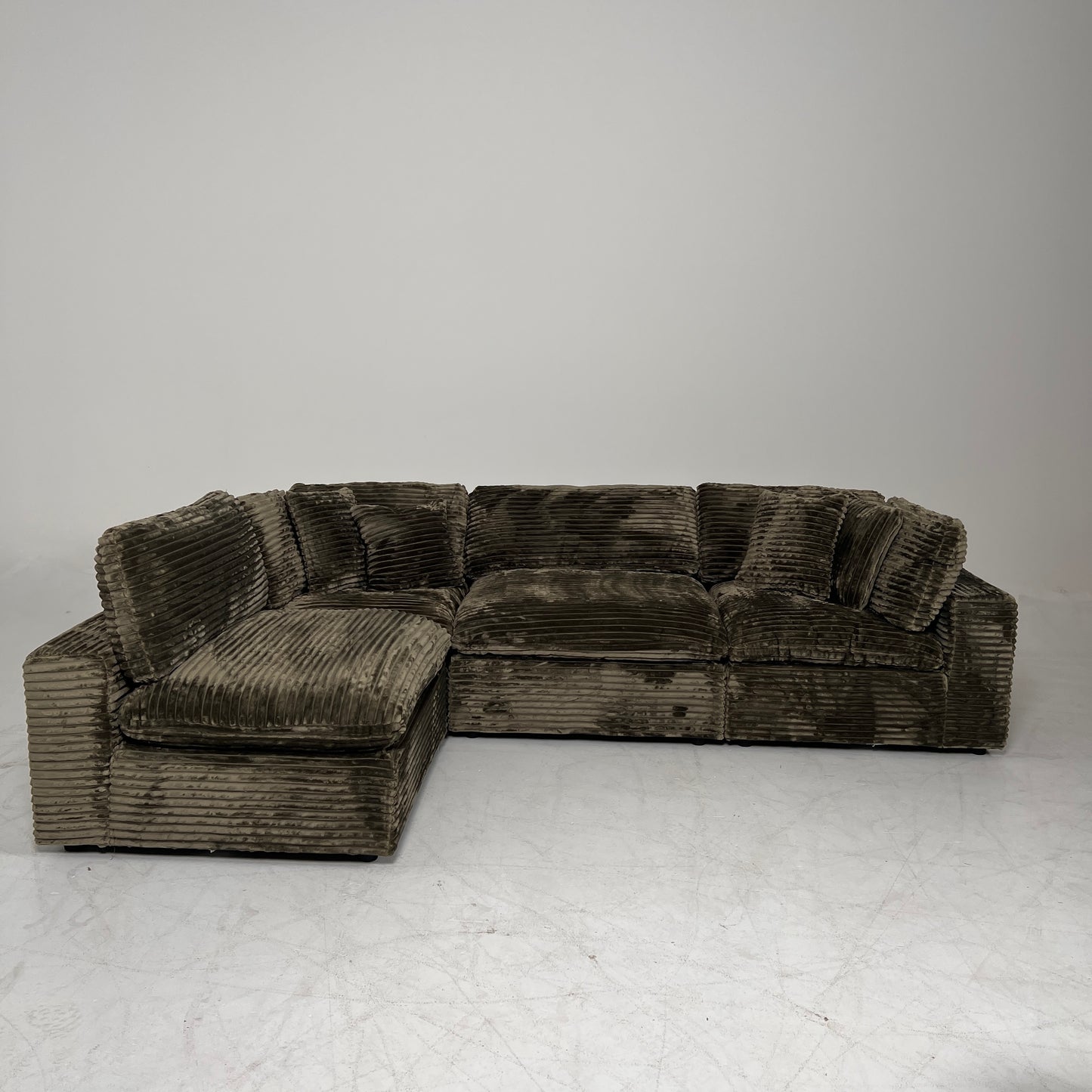 New CasaBella Cloud sectional. Corduroy modular L sofa couch. delivery available