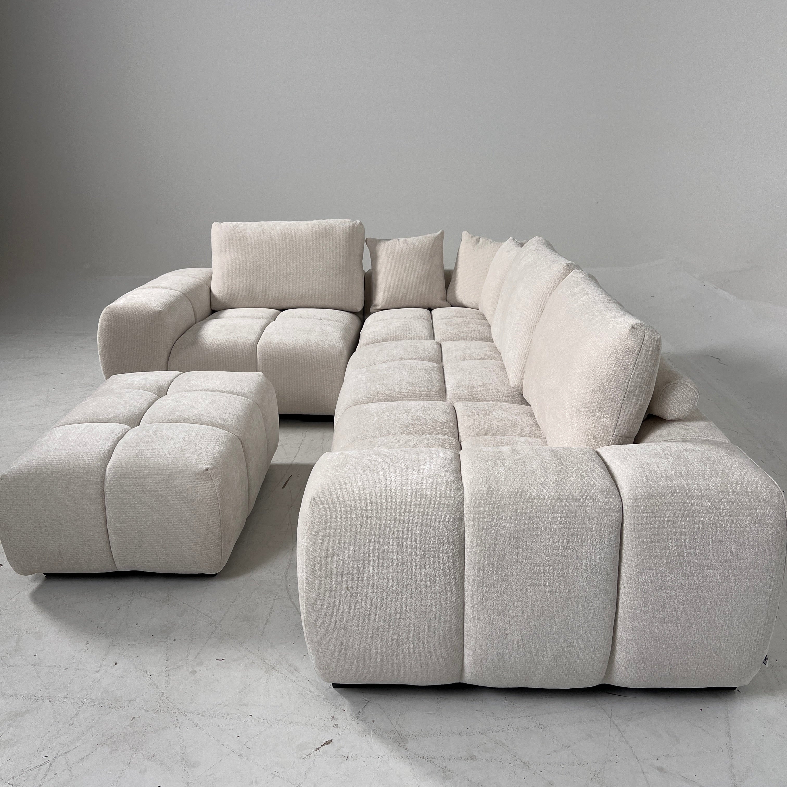 CasaBella Sophia Sectional. Reversible L shaped sofa couch. delivery available