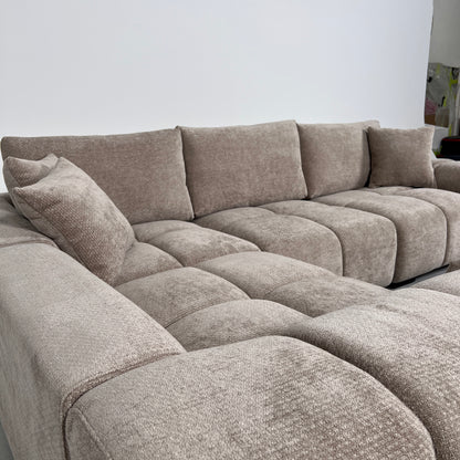 New CasaBella Sophia Sectional. Reversible L shaped sofa couch. delivery available
