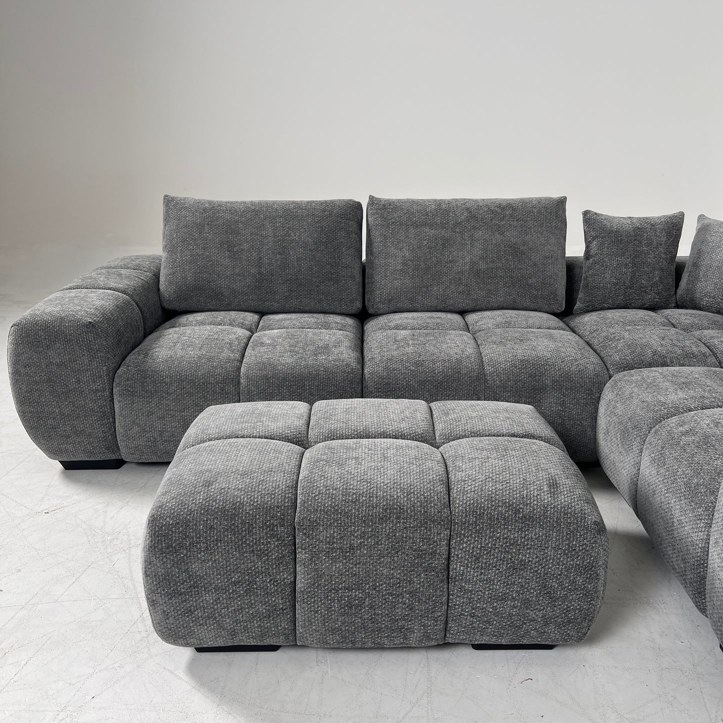 New CasaBella Sophia Sectional. Reversible L shaped sofa couch. delivery available