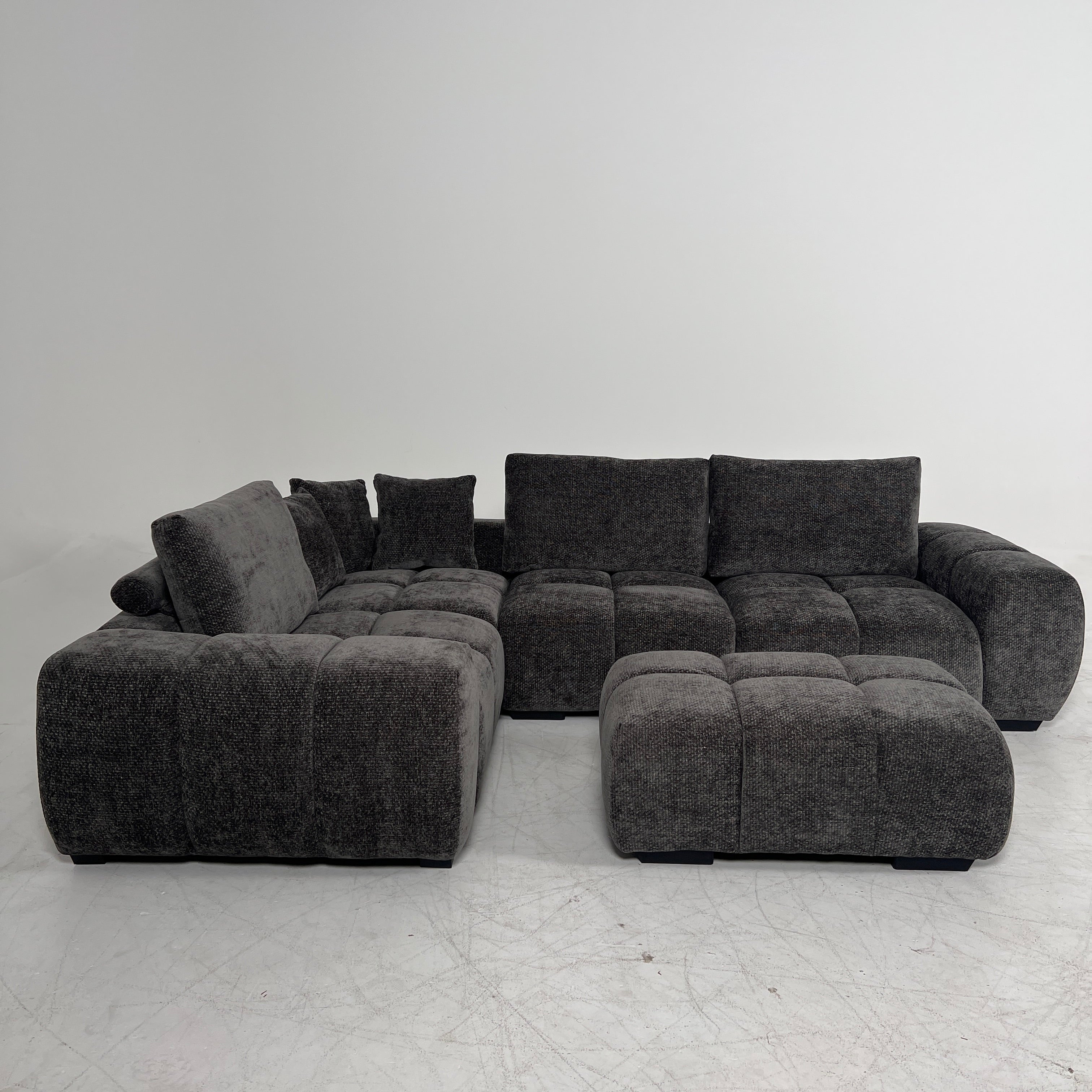CasaBella Sophia Sectional. Reversible L shaped sofa couch. delivery available