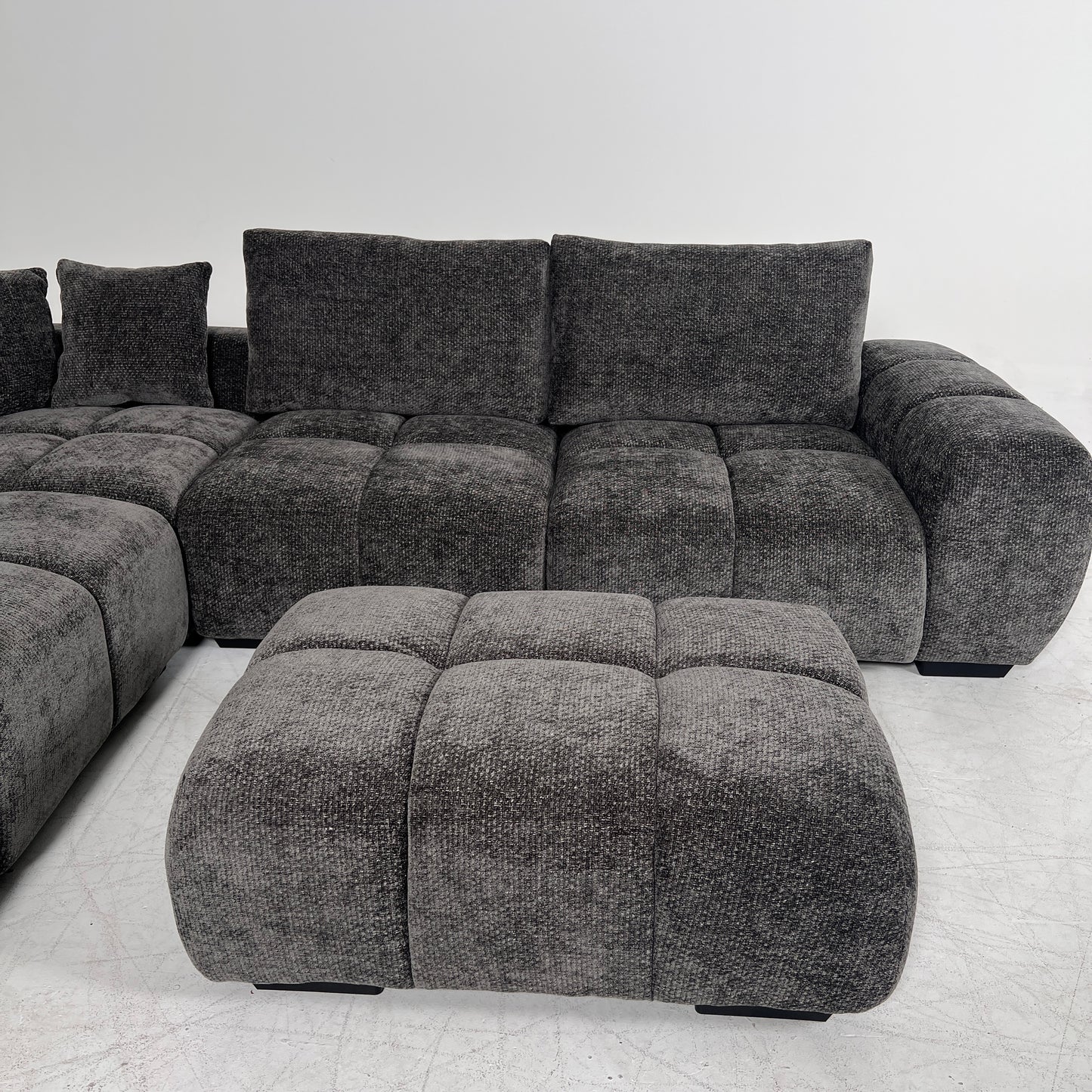 CasaBella Sophia Sectional. Reversible L shaped sofa couch. delivery available