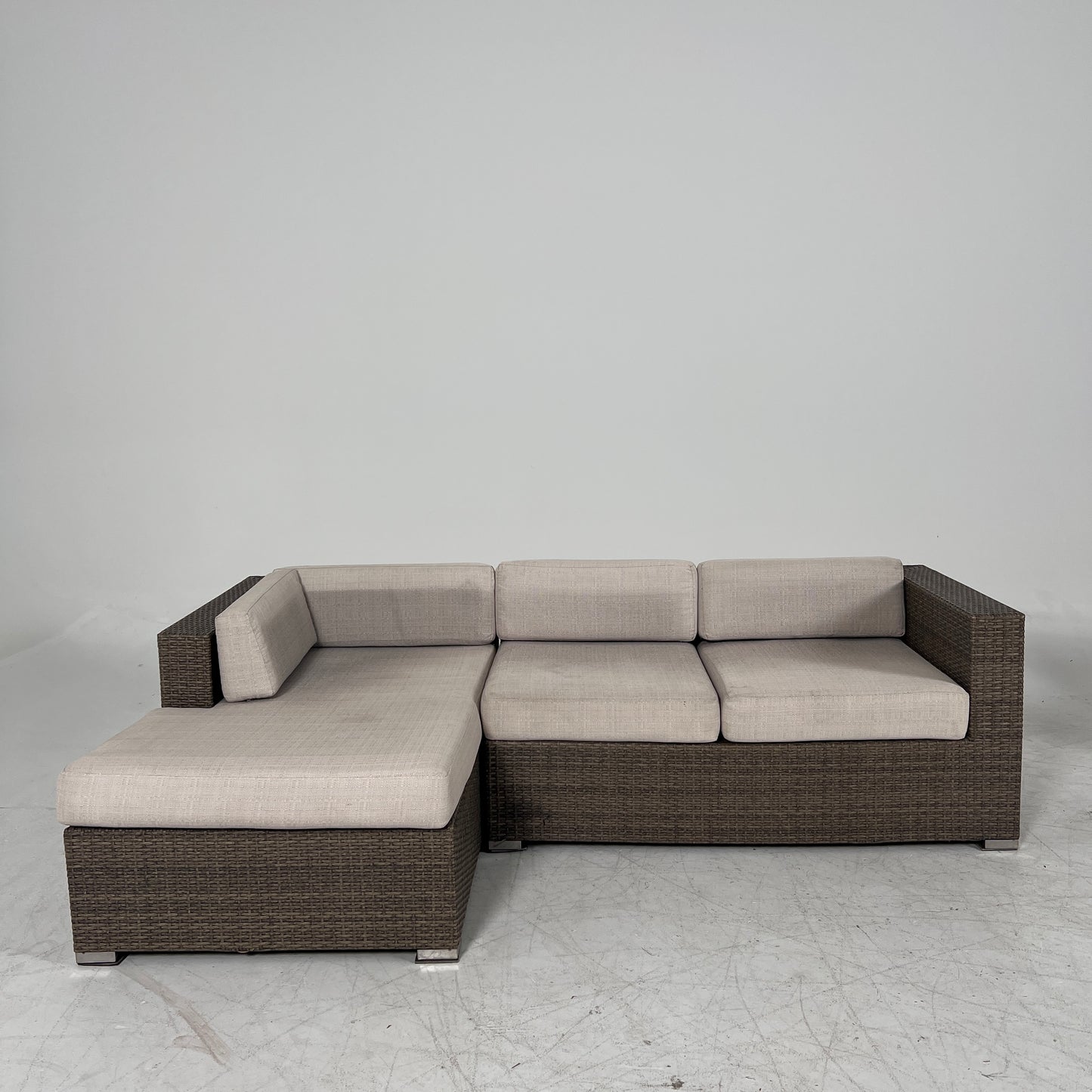 Patio Sectional. wicker rattan like pation set. delivery available