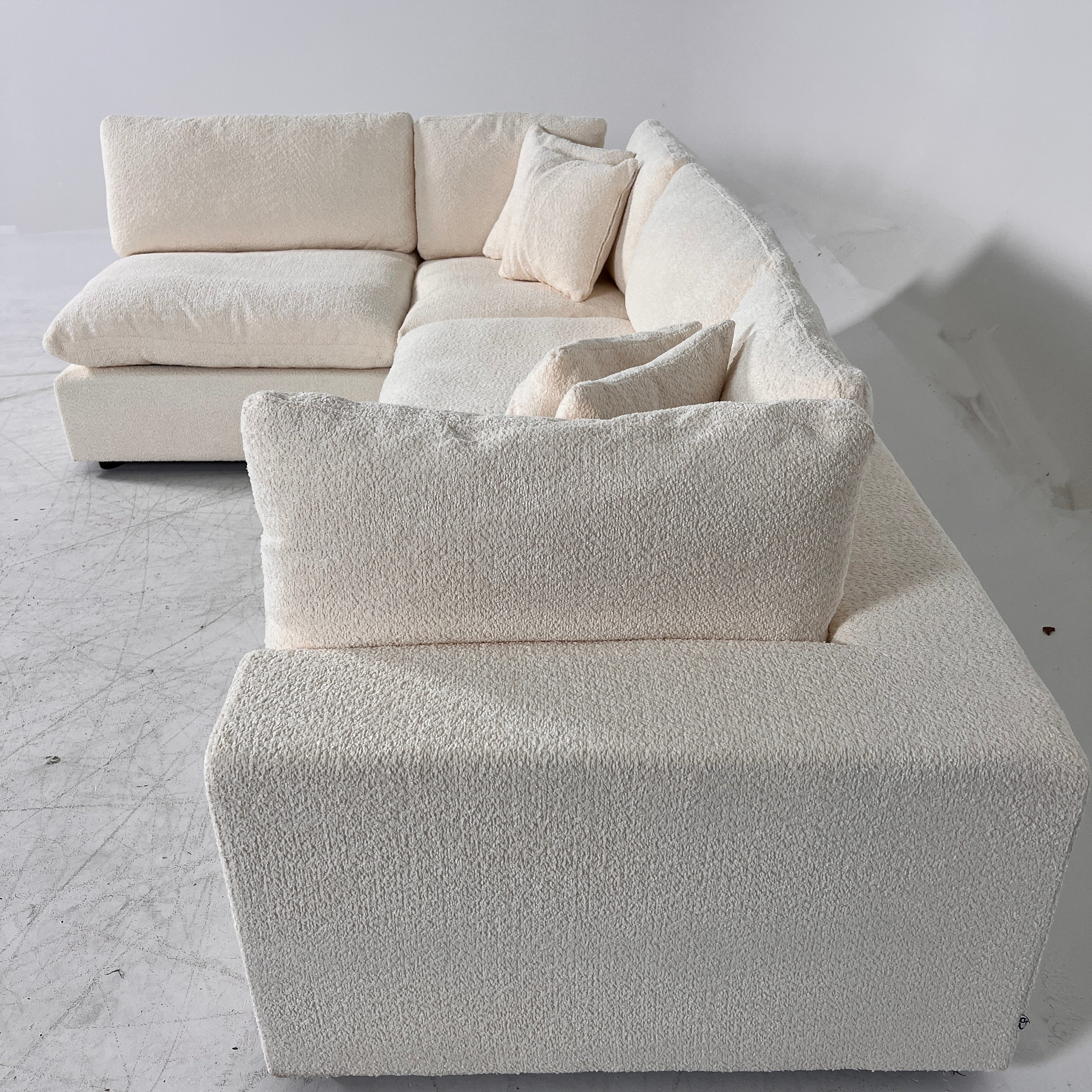 New CasaBella Mochi Cloud sectional. Boucle modular L shaped sofa couch. delivery