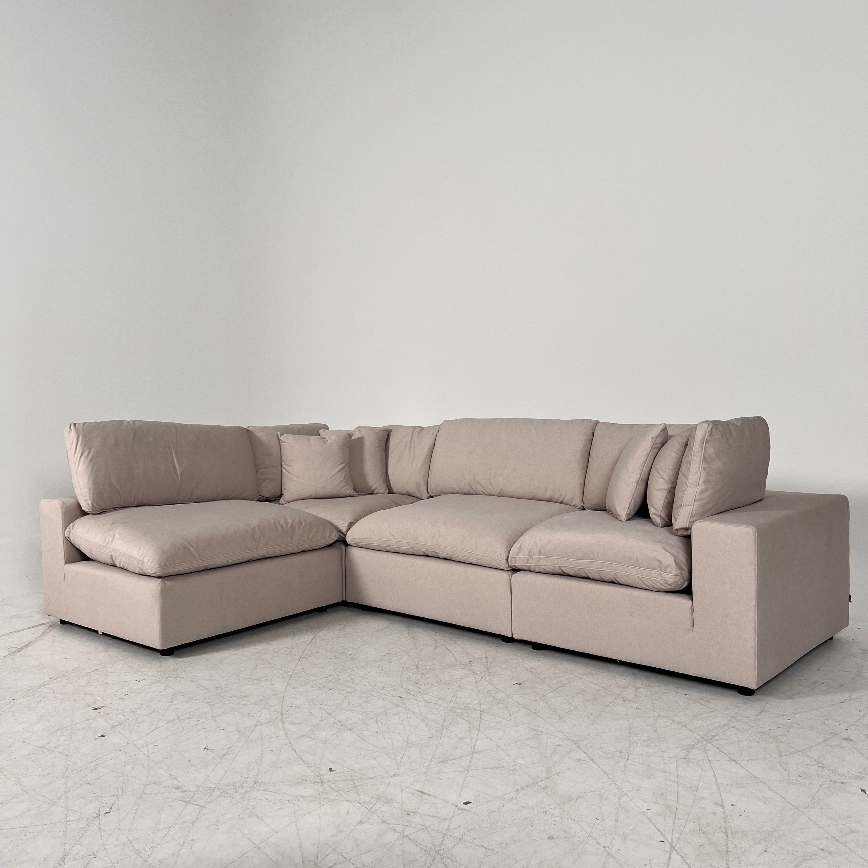 CasaBella Haylee Cloud Sectional. Modular L shaped sofa couch. delivery available