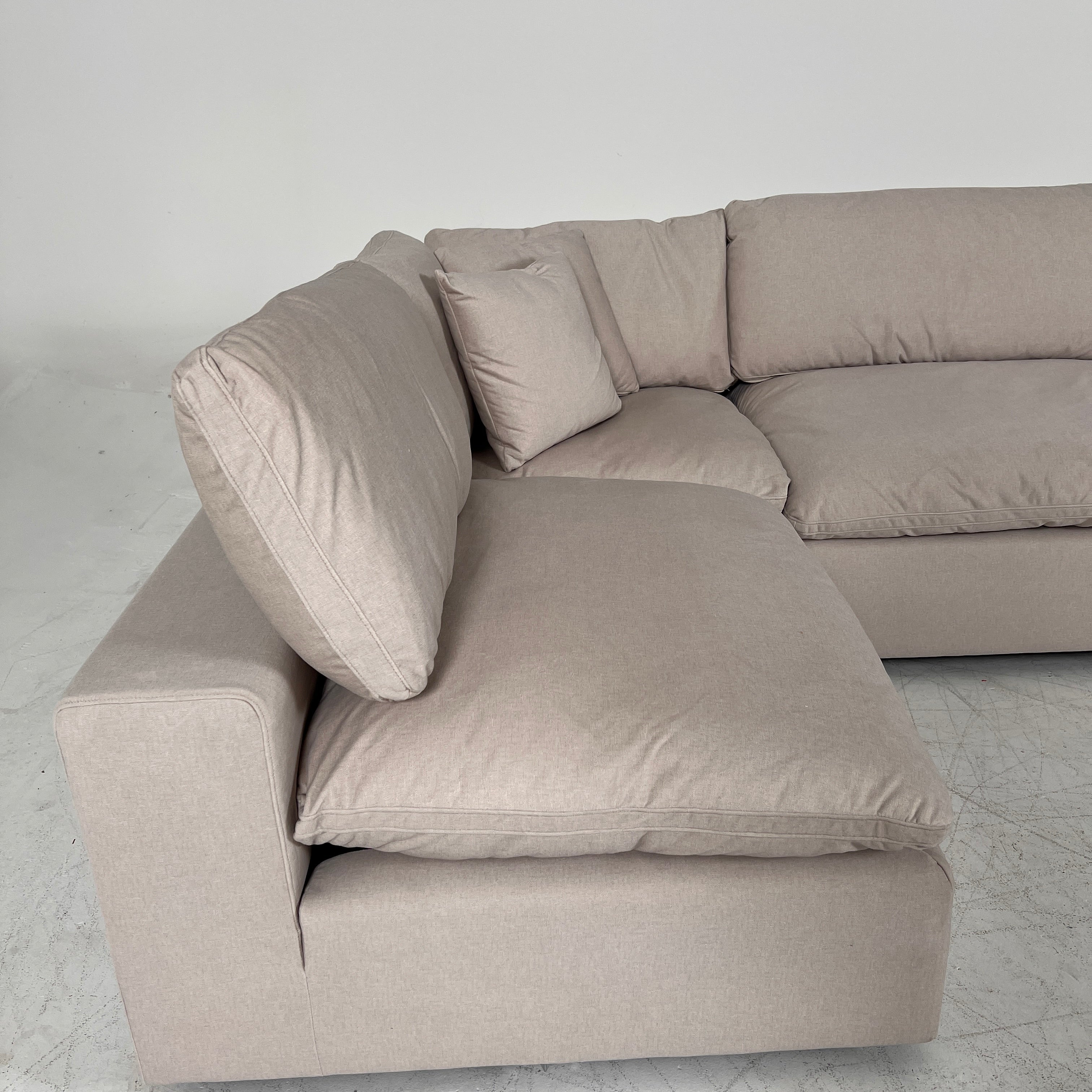 CasaBella Haylee Cloud Sectional. Modular L shaped sofa couch. delivery available
