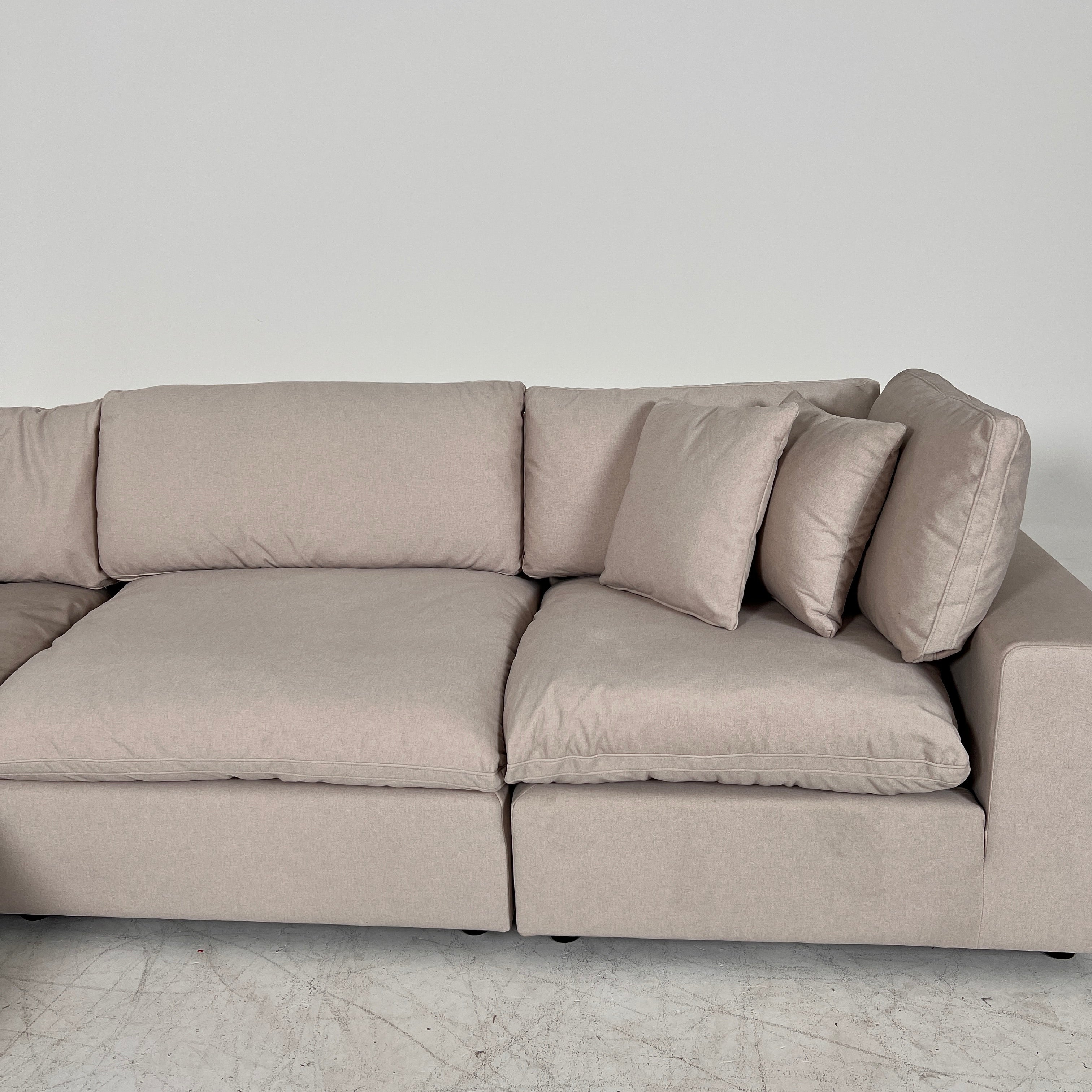 CasaBella Haylee Cloud Sectional. Modular L shaped sofa couch. delivery available