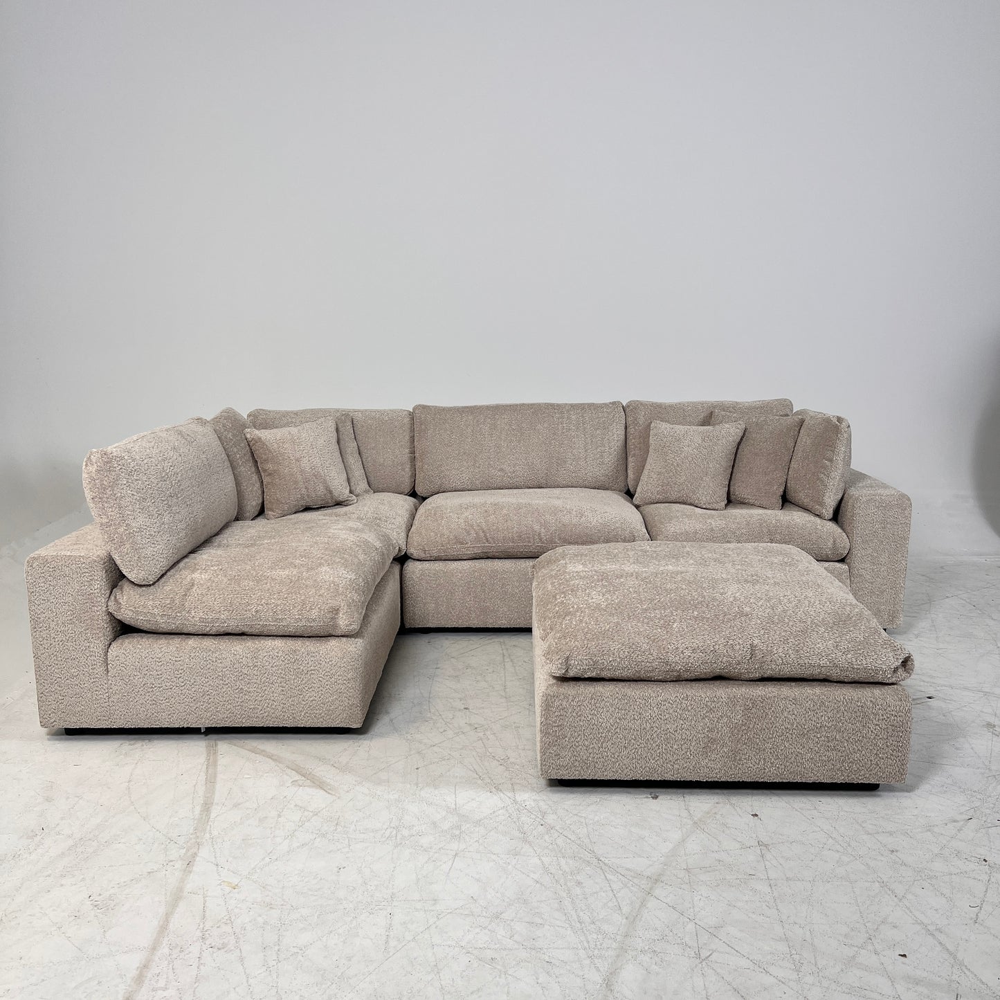 New CasaBella Mochi Cloud sectional. Boucle modular L shaped sofa couch. delivery