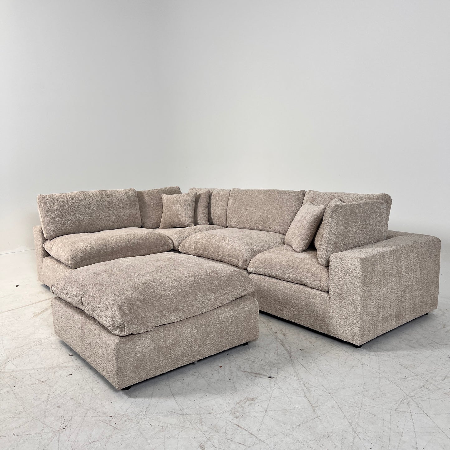 New CasaBella Mochi Cloud sectional. Boucle modular L shaped sofa couch. delivery