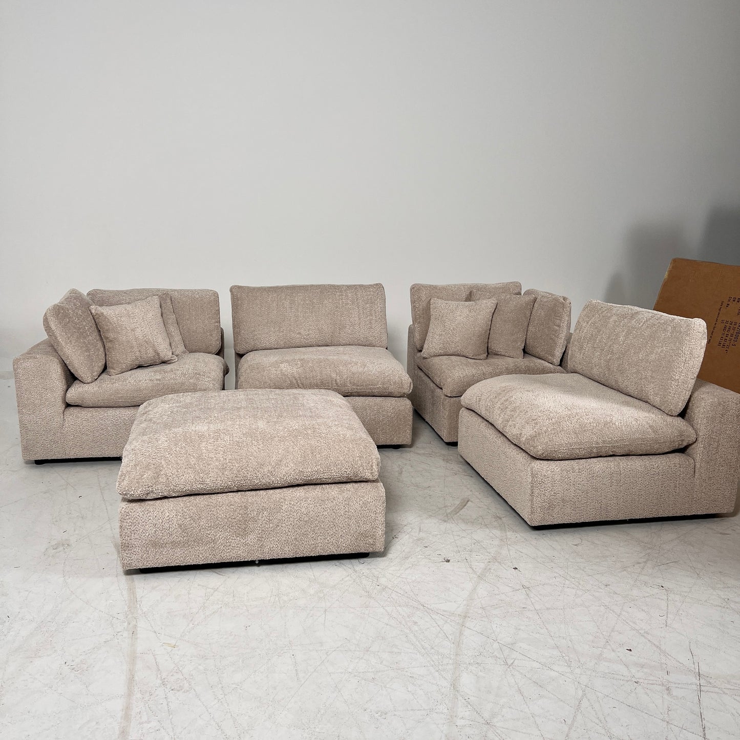 New CasaBella Mochi Cloud sectional. Boucle modular L shaped sofa couch. delivery