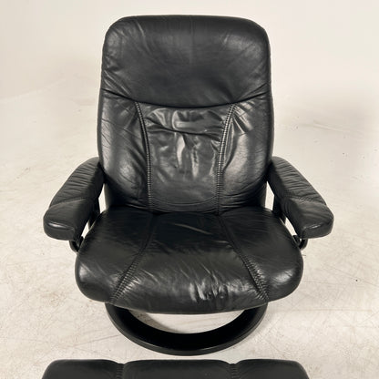 Stressless Ekornes Reclining chair + ottoman. Scan Design chair. delivery available