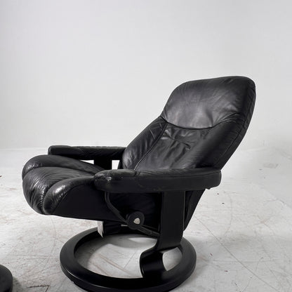 Stressless Ekornes Reclining chair + ottoman. Scan Design chair. delivery available
