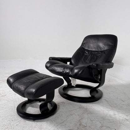 Stressless Ekornes Reclining chair + ottoman. Scan Design chair. delivery available