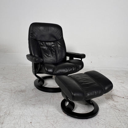 Stressless Ekornes Reclining chair + ottoman. Scan Design chair. delivery available