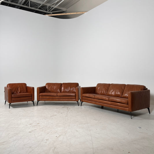 MD Milano Leather sofa set. 3+2+1 Couch Set. Delivery available