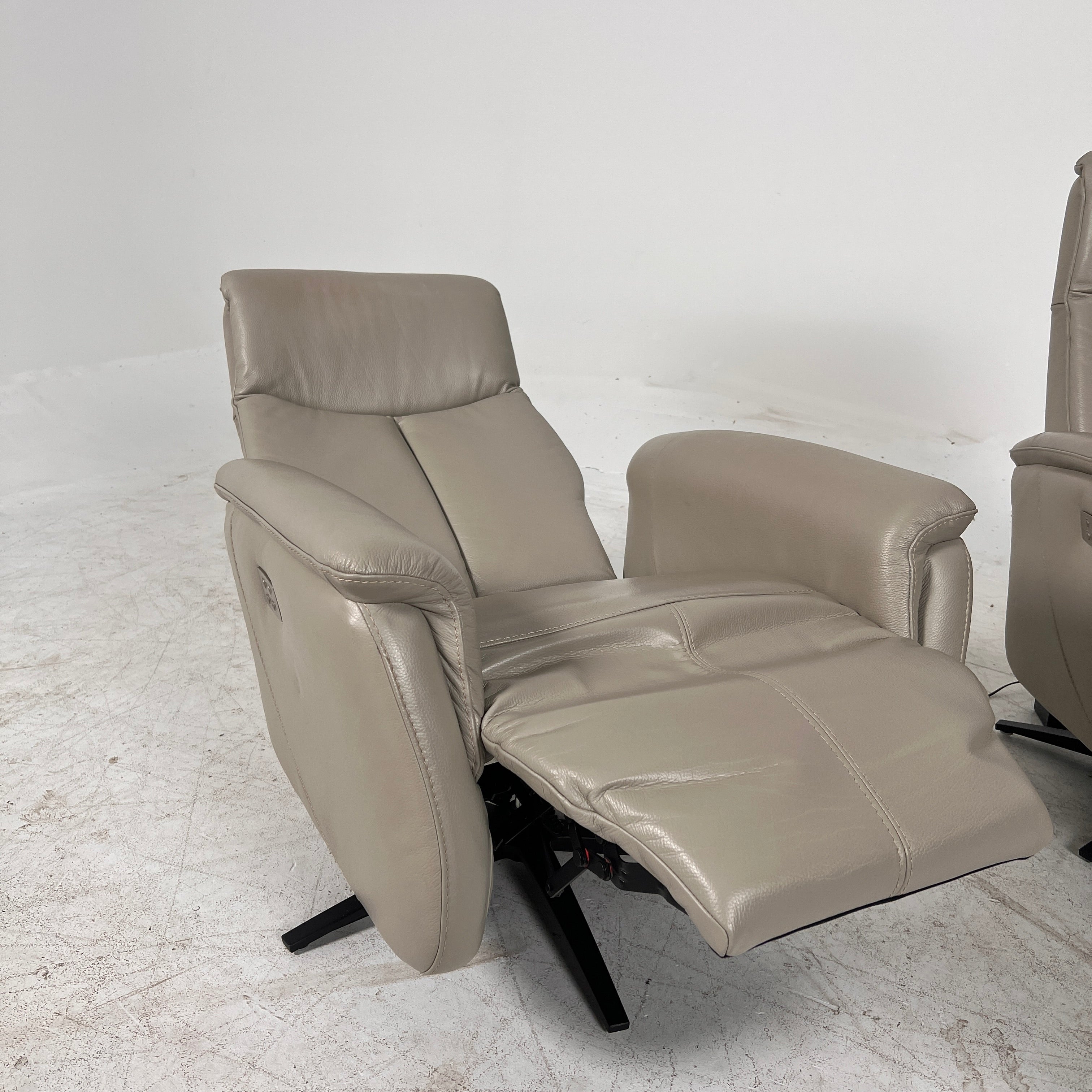 Matching Power Reclining Chairs. 2 Electric reclining  Armchairs. Delivery available