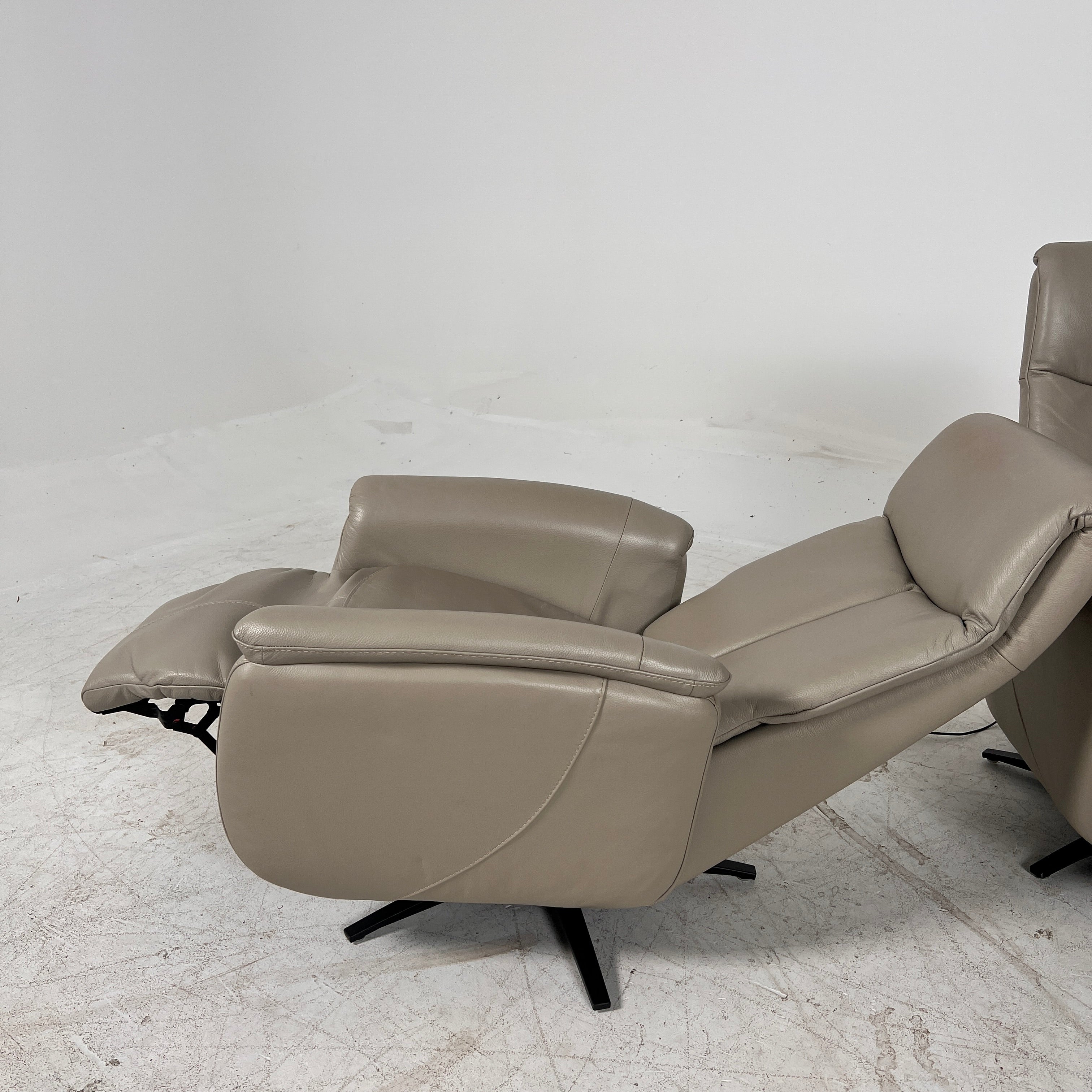 Matching Power Reclining Chairs. 2 Electric reclining  Armchairs. Delivery available