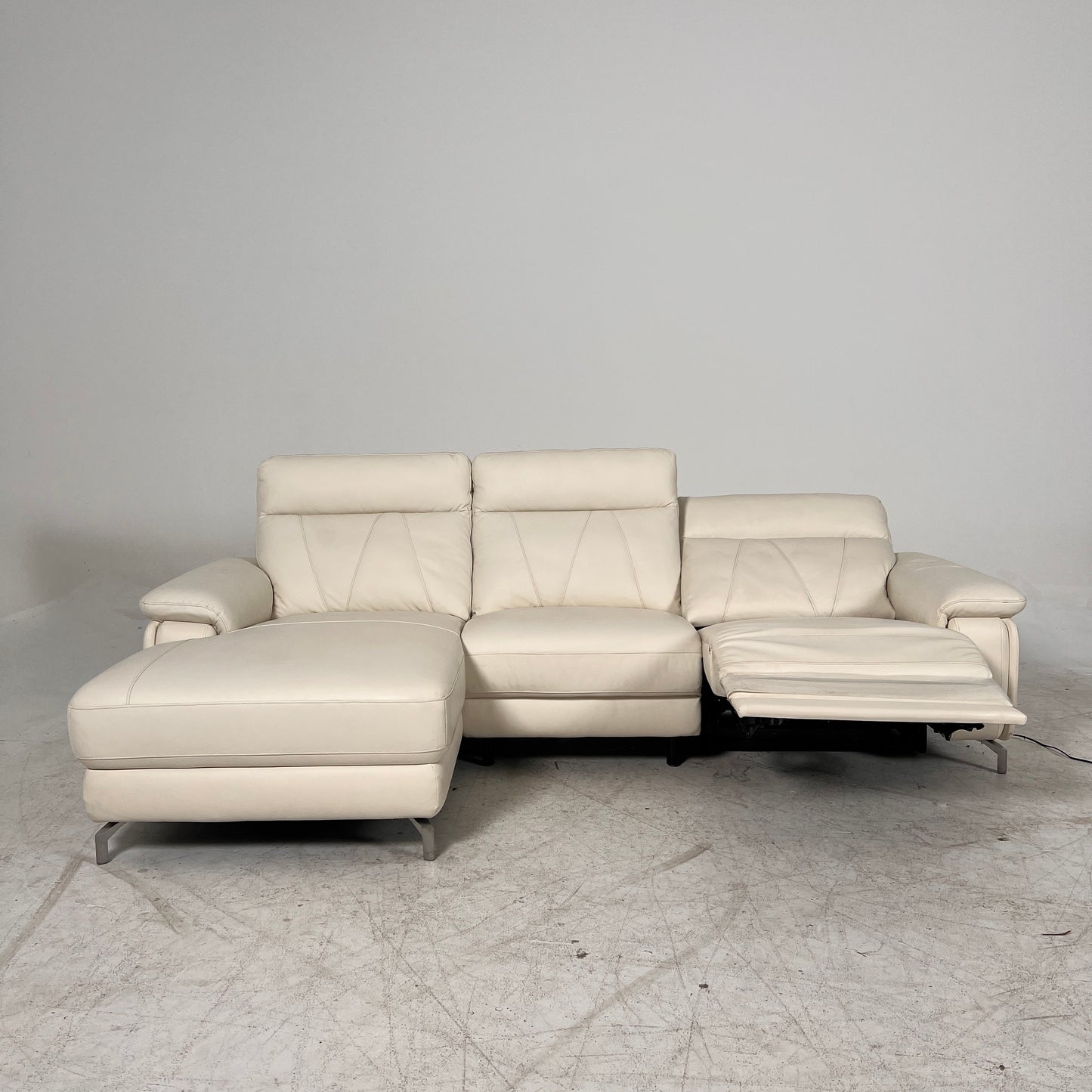 Power Reclining Sectional. Leather L shaped sofa couch. Delivery available