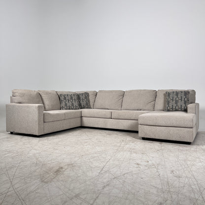 Large U shaped sectional. Large 3 piece Sofa couch. Delivery avilable