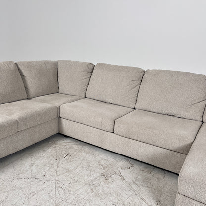 Large U shaped sectional. Large 3 piece Sofa couch. Delivery avilable