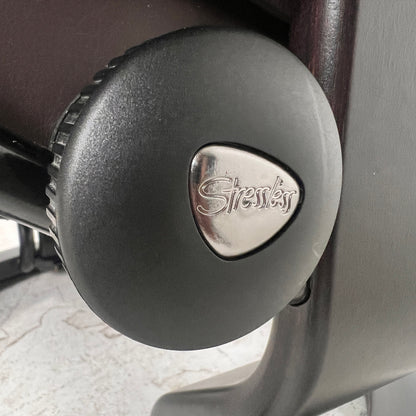 Ekornes Stressless Recliner + ottoman. MCM  Recliner. Delivery available