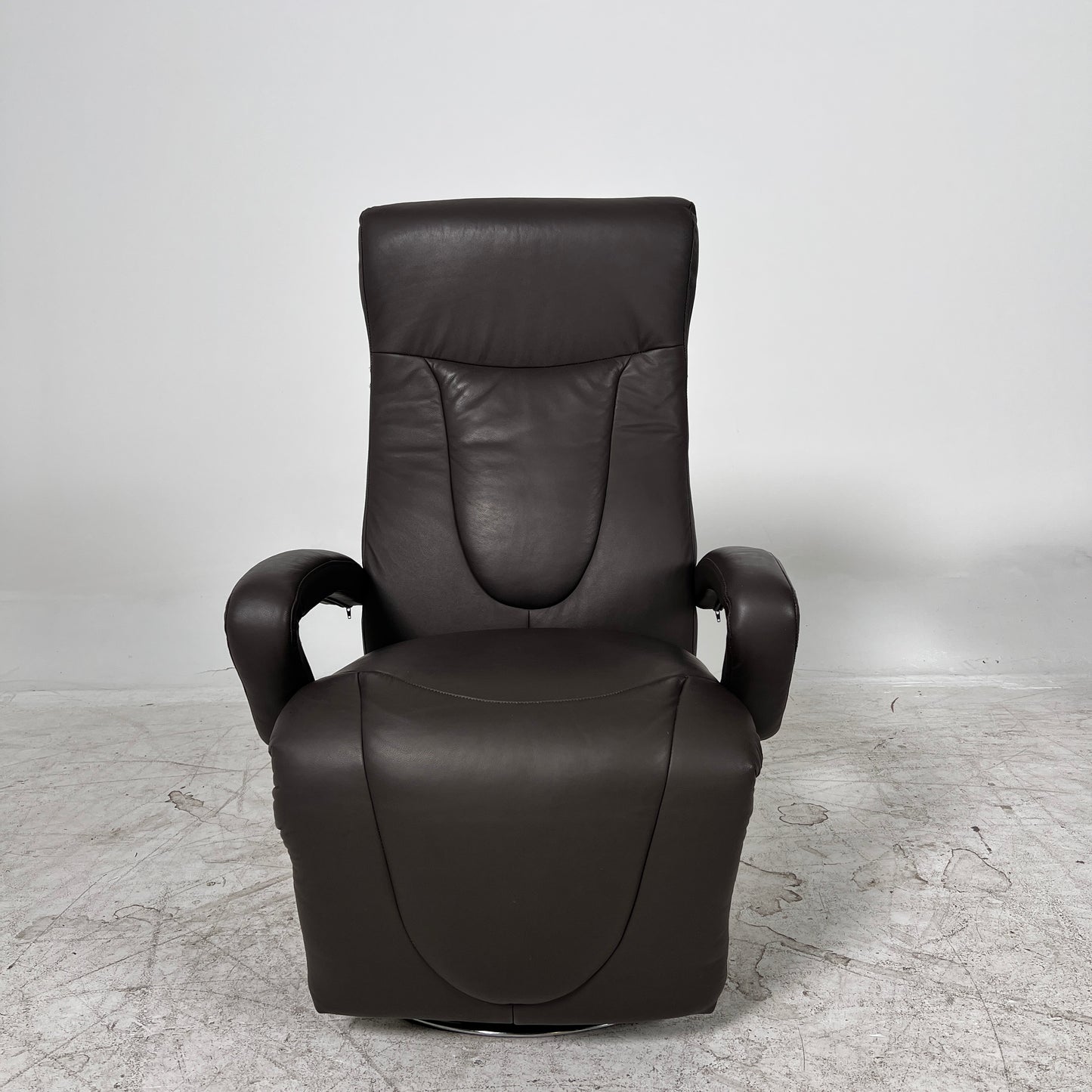 Brown Swivel Recliner chair. Leather Reclining chair. Delivery available