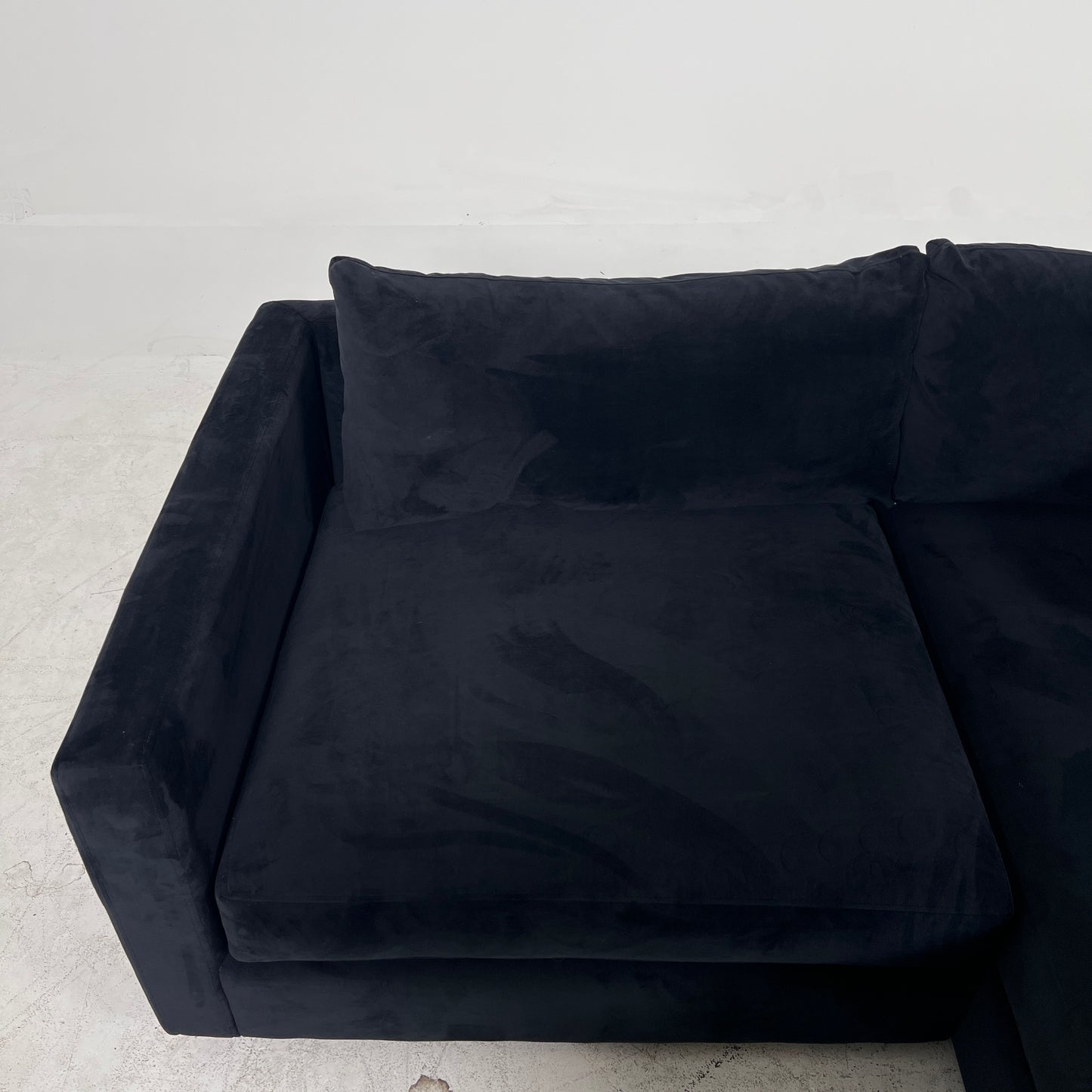 Urban Barn Sectional. 2 piece L shaped sofa couch. delivery available