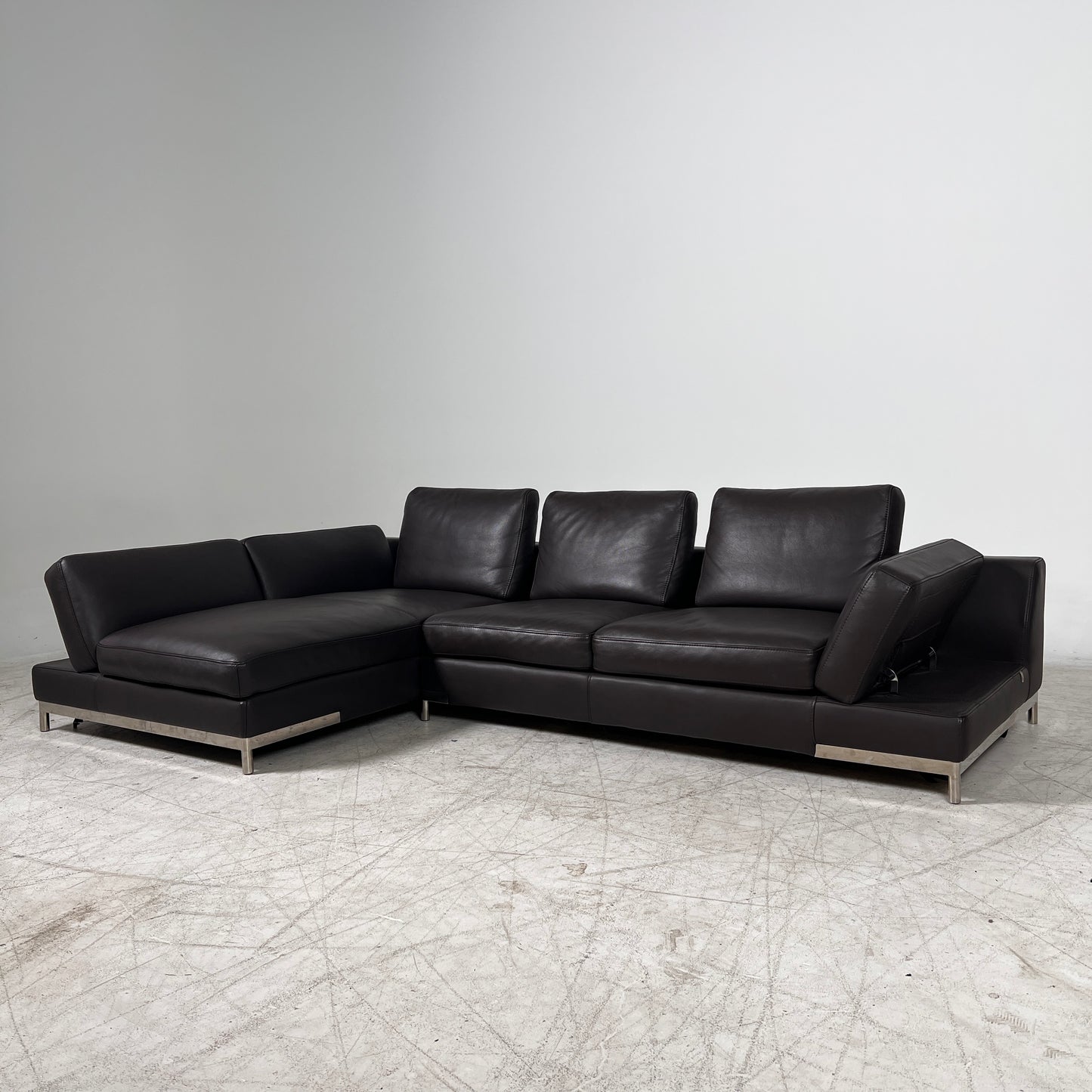 Kelvin Giormani Sectional. Leather L shaped sofa couch. Delivery available