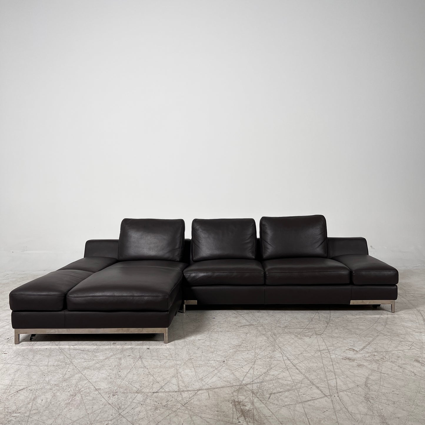 Kelvin Giormani Sectional. Leather L shaped sofa couch. Delivery available