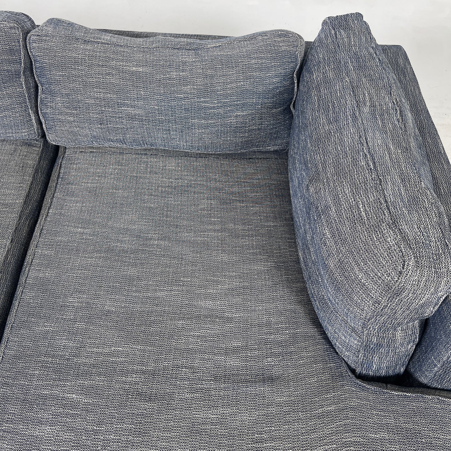 MCM Sectional. Removable Covers L shaped sofa couch. Delivery available