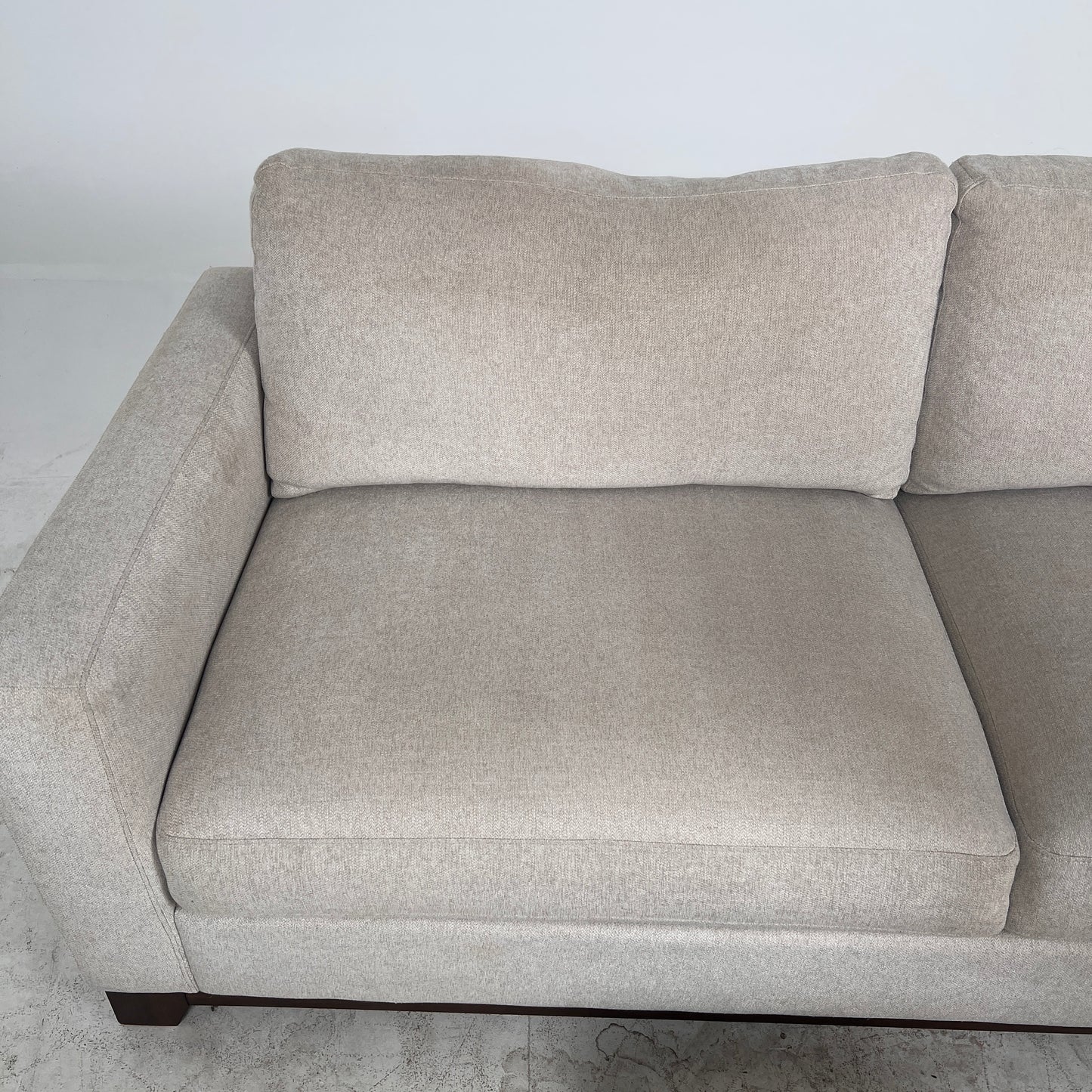 Thomasville Sectional + ottoman. L shaped sofa couch. Delivery available.